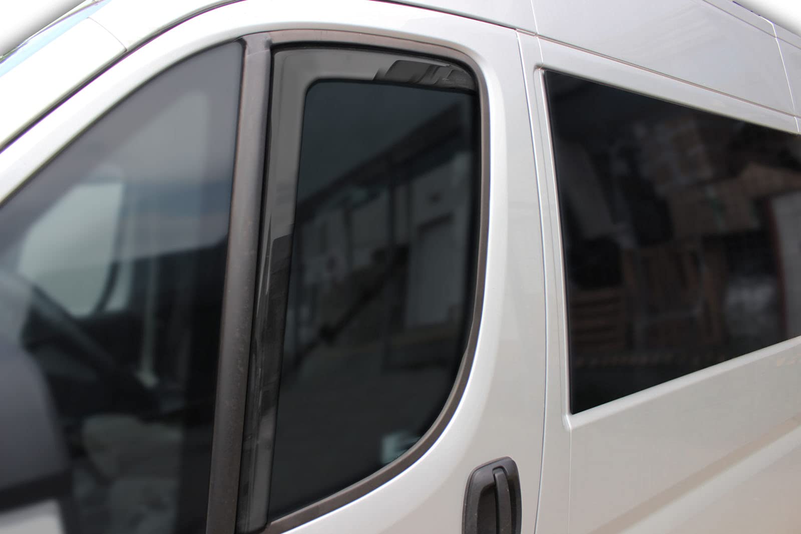 J&J AUTOMOTIVE GP Windabweiser für FIAT Ducato ab 2006 2tlg Getönt Schwarz