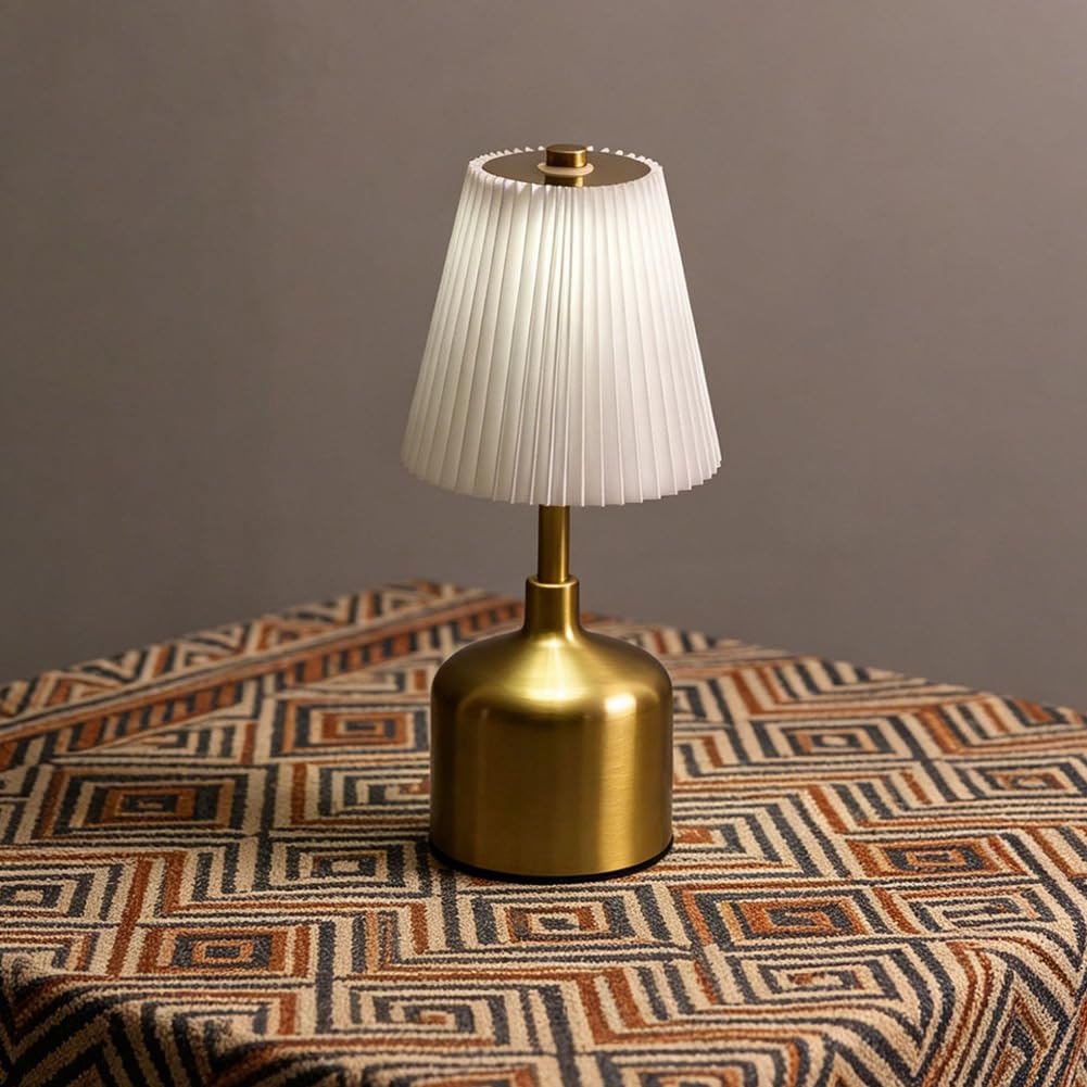 LED Akku Tischleuchte Kabellos Plissiertem Stoff Schirm Nachttischlampe Batteriebetrieben USB Aufladung Tragbar Tischlampe Innen Gold Metall für Nachttisch Schlafzimmer Lesen
