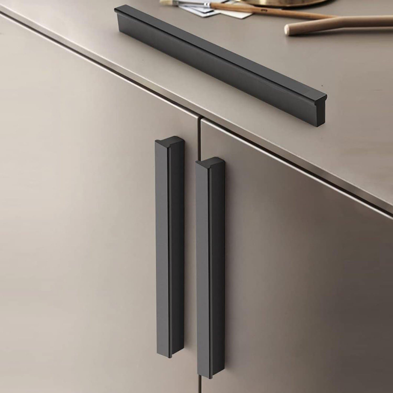 Schwarze T-Griff Schubladengriffe für Küchenschränke, 2 Stück Kleiderschrank Türgriffe aus Aluminiumlegierung, Möbelgriffe für Schubladen und Türen, Length 1200mm, Length 1200mm