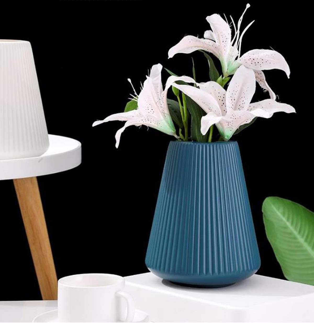 Amazon.co.jp: フラワーベース 白 20cm 大 花瓶 陶器 花器 ホワイト