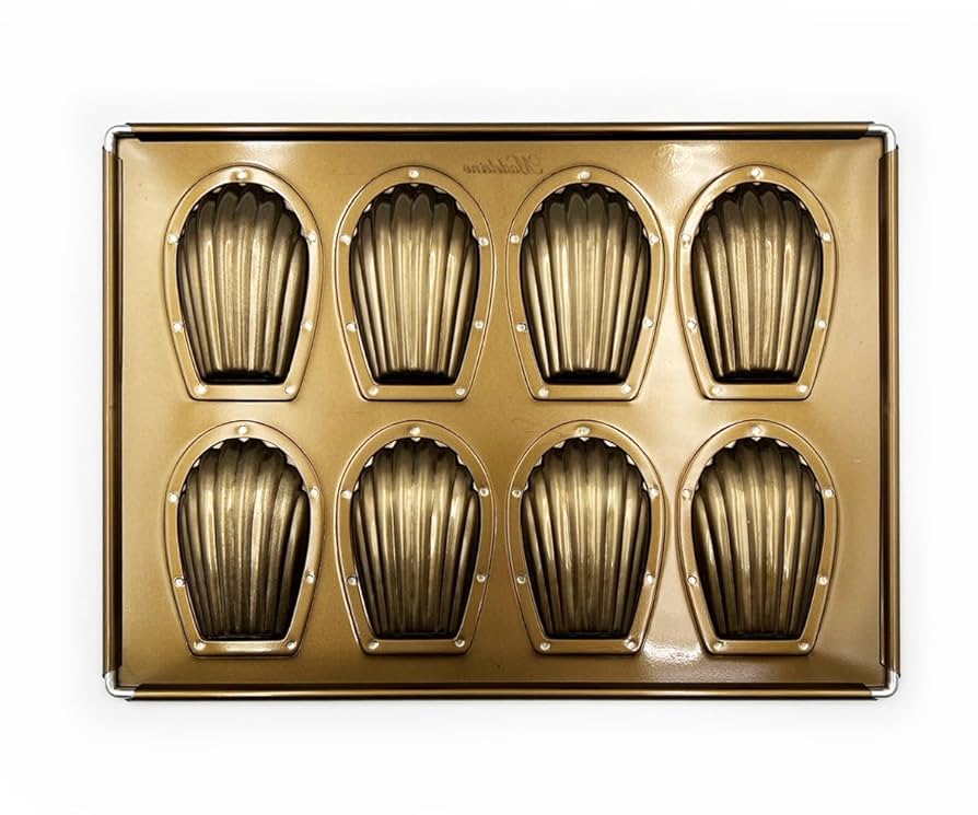 松永製作所 シリコン加工　黄金 焼き菓子型 マドレーヌ型2種 松永製作所 シリコン加工 黄金 焼き菓子型 マドレーヌ型2種