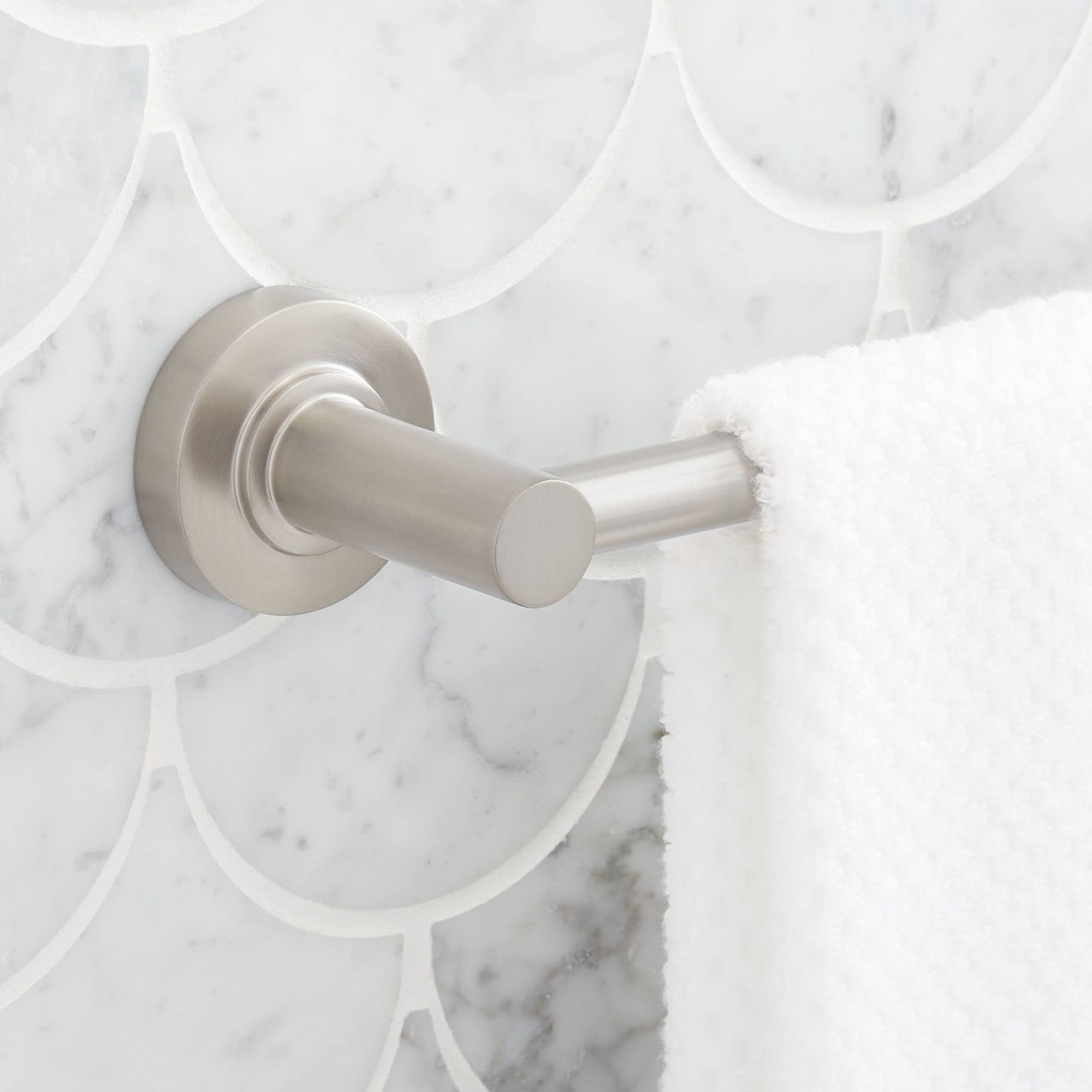 Sgnature Hardware 948237 Beasley Bathroom Hardware Set Wth 24" Towel