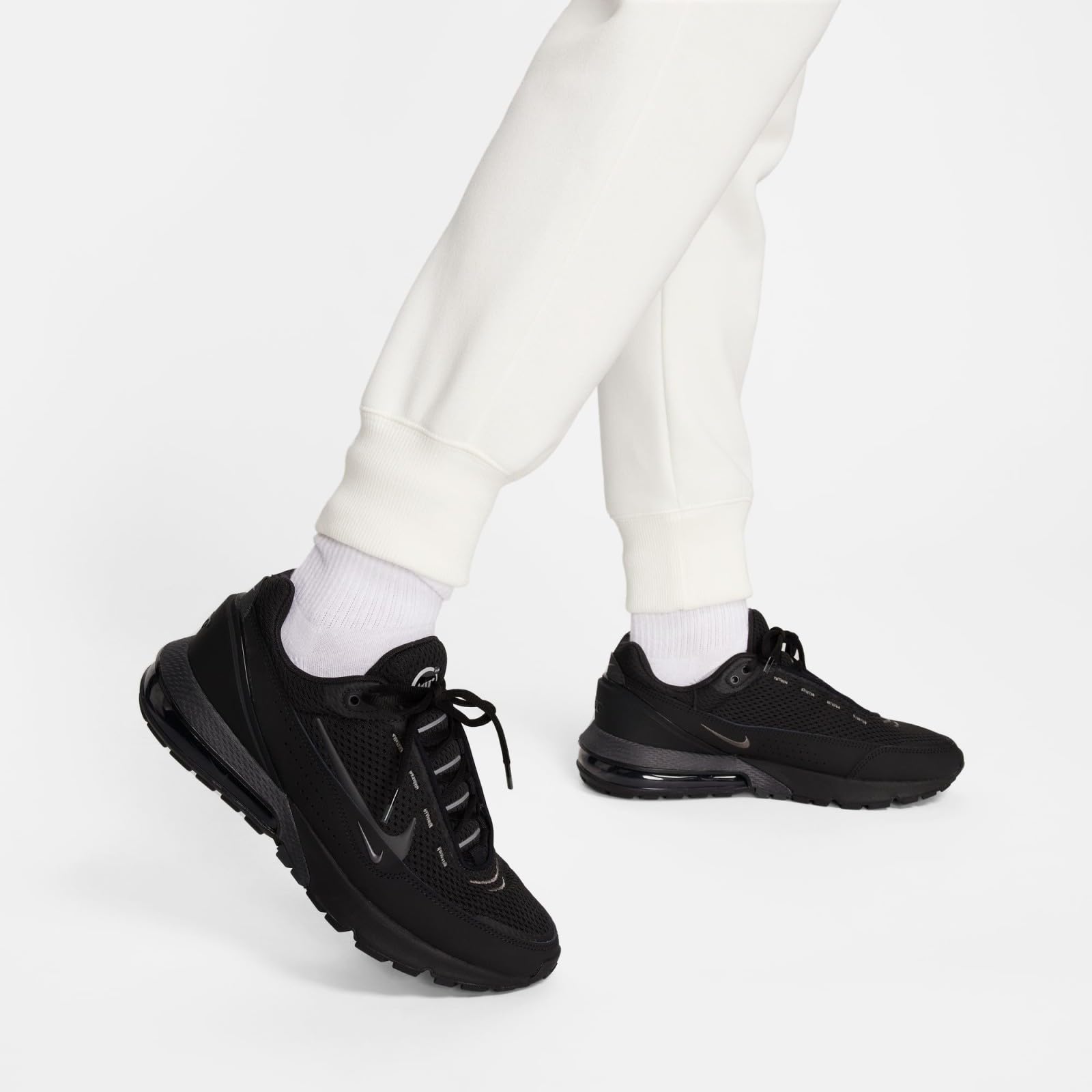 Nike Nike Sportswear Phoenix Fleece Jogger de Talle Medio - Mujer - Pants Mujer