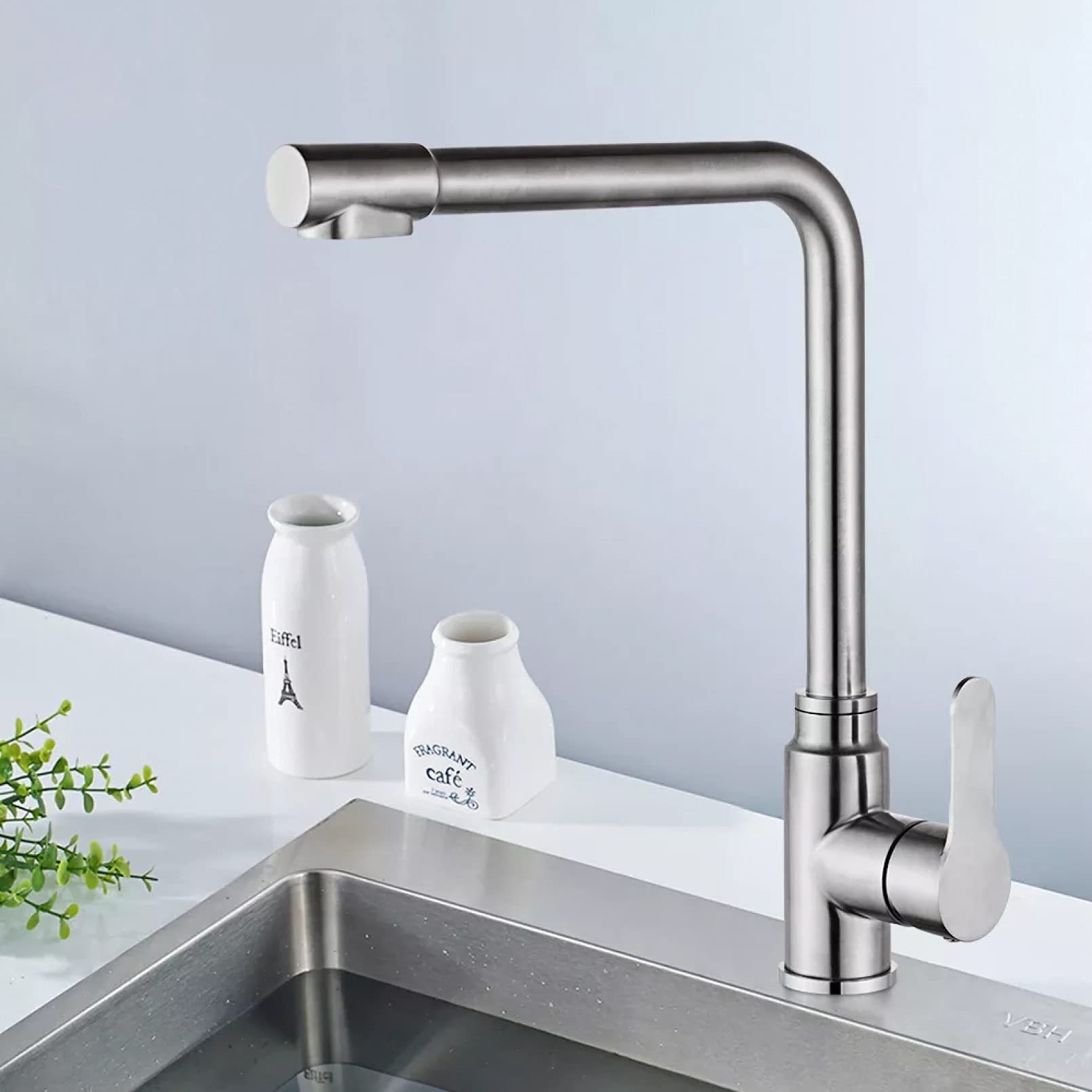 Mitigeur d'évier 3 voies pour purifier l'eau au quotidien