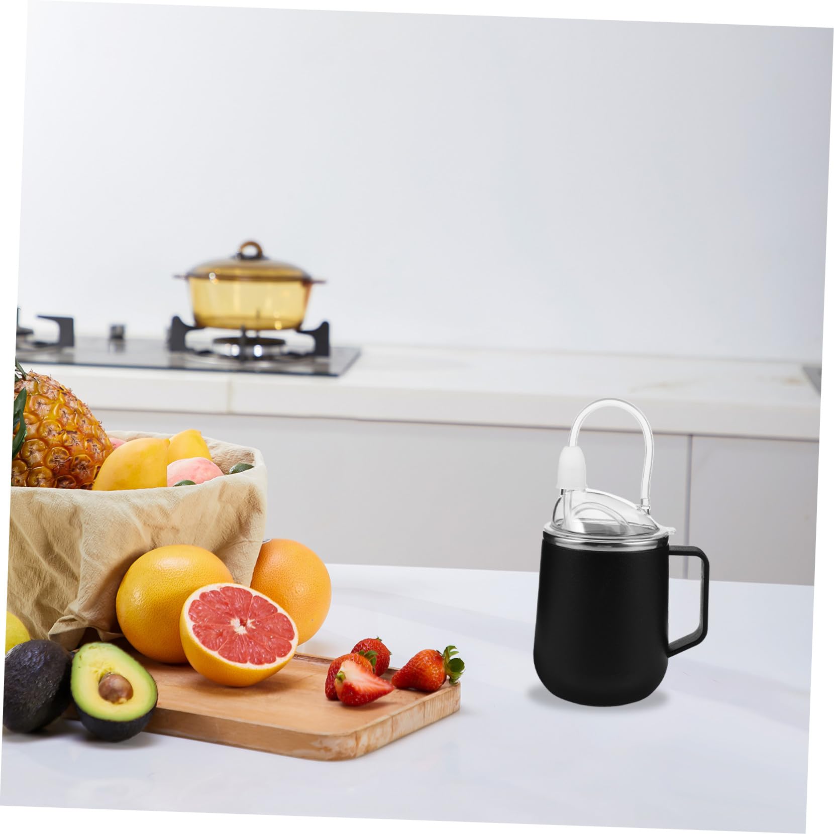 Auslaufsicherer Edelstahl Pflege-trinkbecher mit Strohhalm für Senioren Ergonomischer Griff Stabiler Lidded Cup für Betroffene Patienten und Flüssigkostversorgung