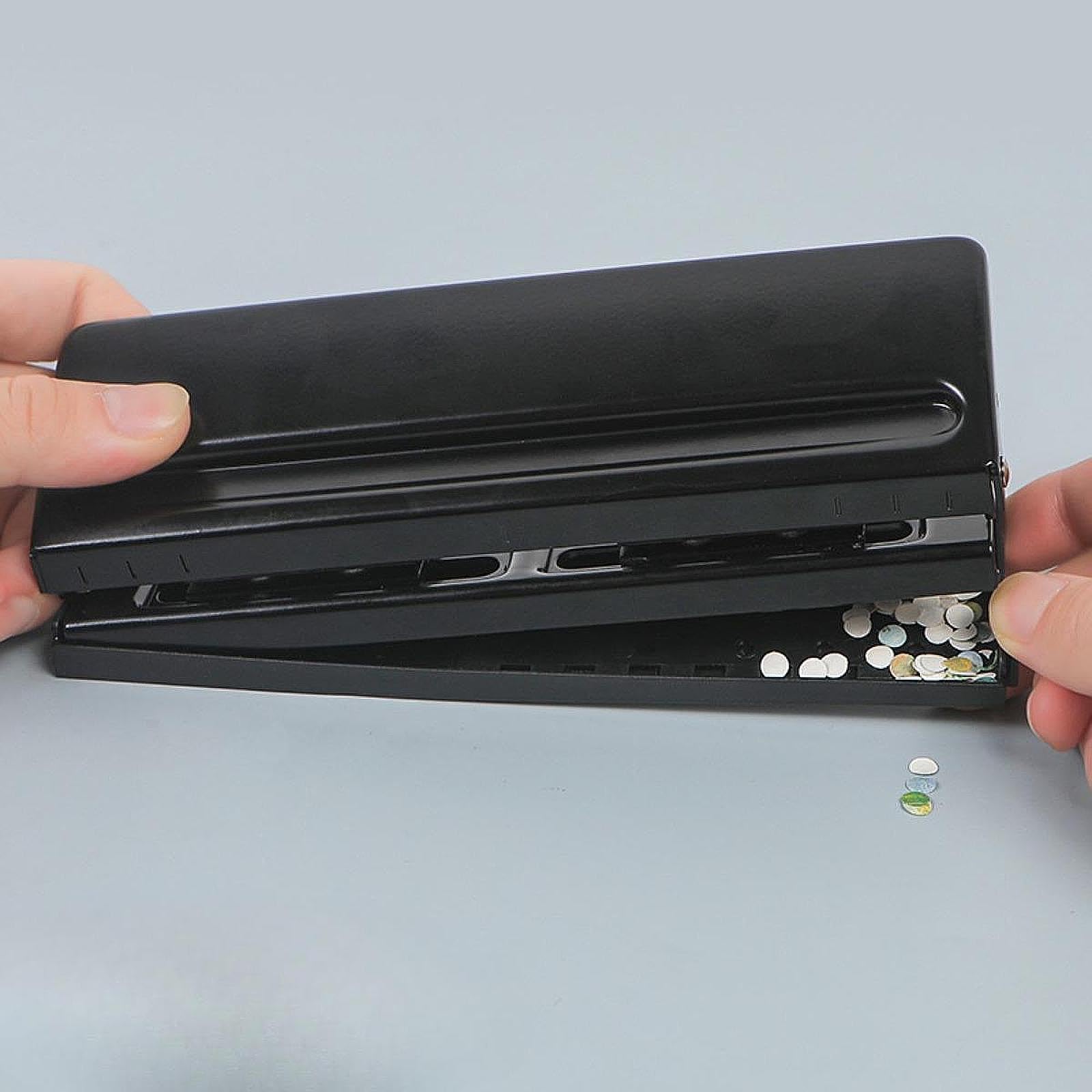 Perforatrice a 6 fori, distanza regolabile, facile da usare, portatile, comoda, for carta, for la scuola, la scuola, la casa