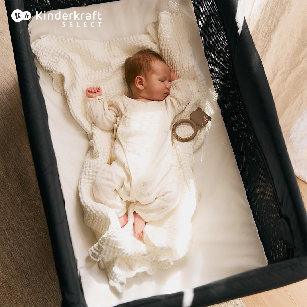 KINDERKRAFT Moon Dream, Lit de Voyage de la Naissance jusqu'à 3 Ans, lit superposé pour bébé, se Plie Rapidement d'une Seule Main, Matelas et Sac de Transport Inclus, Nettoyage Facile, Noir