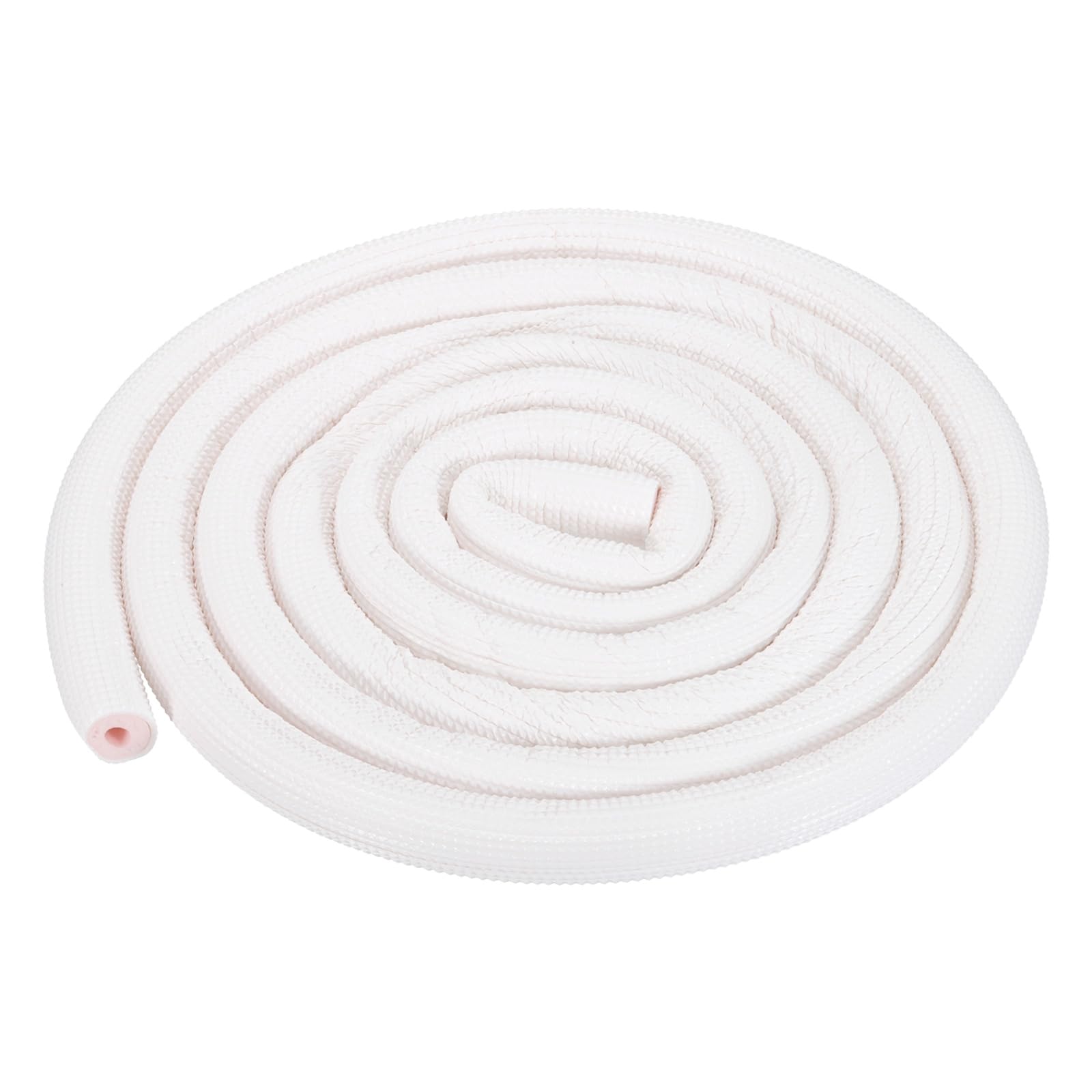 Tuyau de climatisation mini split blanc pour un été frais au salon