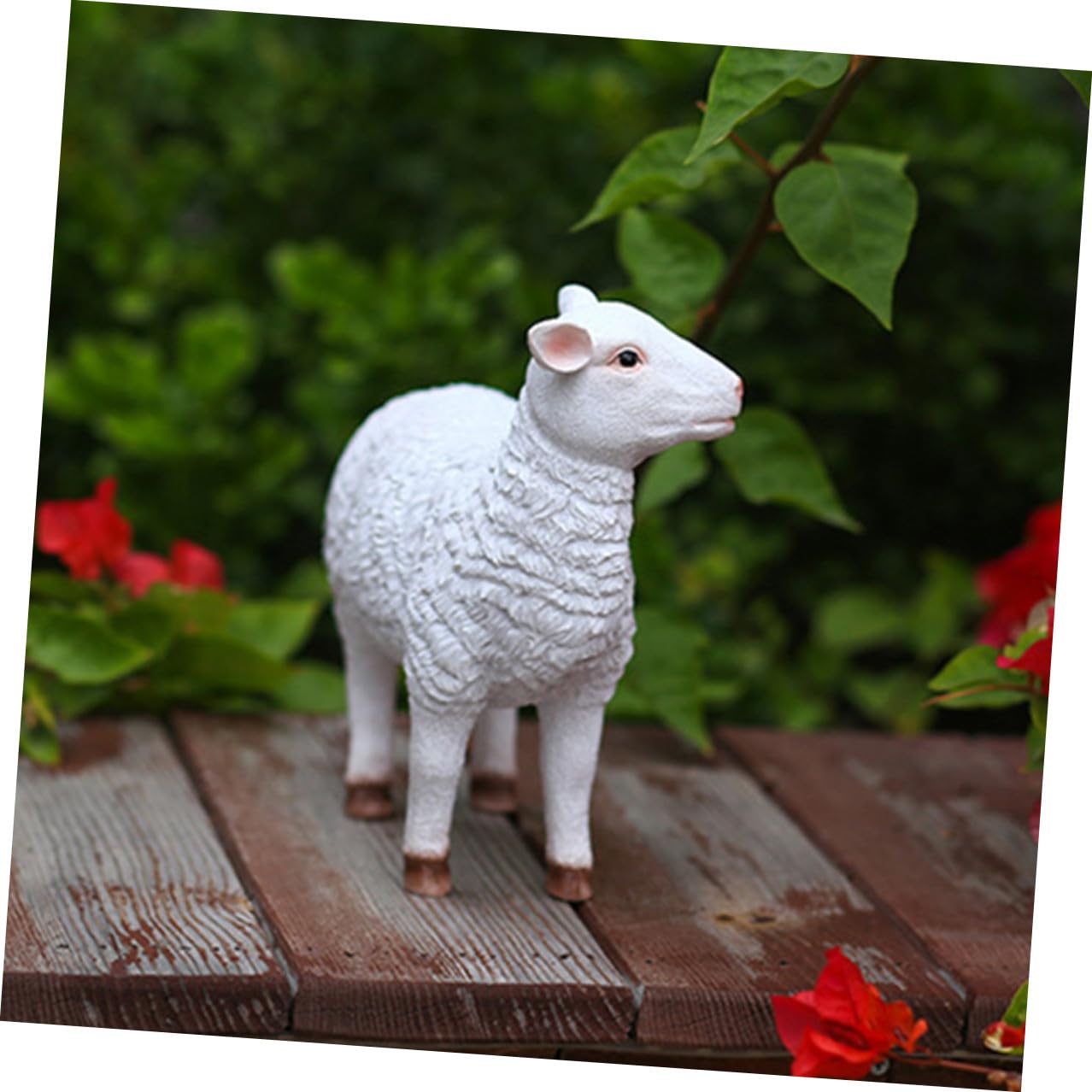 Tofficu Kunstharz Gartenschaf Dekofigur Klein Wetterfeste Schaffigur für Garten Terrasse Lebendige Outdoor Dekoration Geschenkidee für Gartenliebhaber