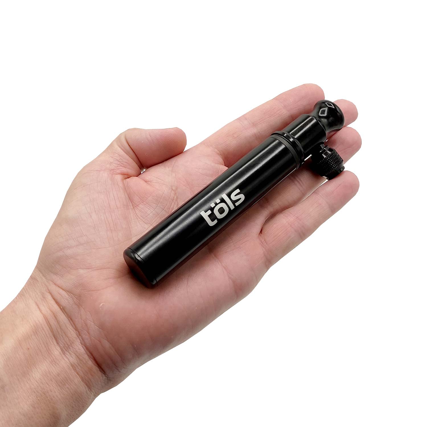 TÖLS Mini-Fahrradpumpe Aina, 132 ml, 80 PSI, Fahrrad-Reparaturset, inklusive Fahrradhalterung, tragbarer Luftpumpe für MTB, E-Bike und Rennrad, manuelle Steuerung oder CO2-Luftkompressor, Schwarz