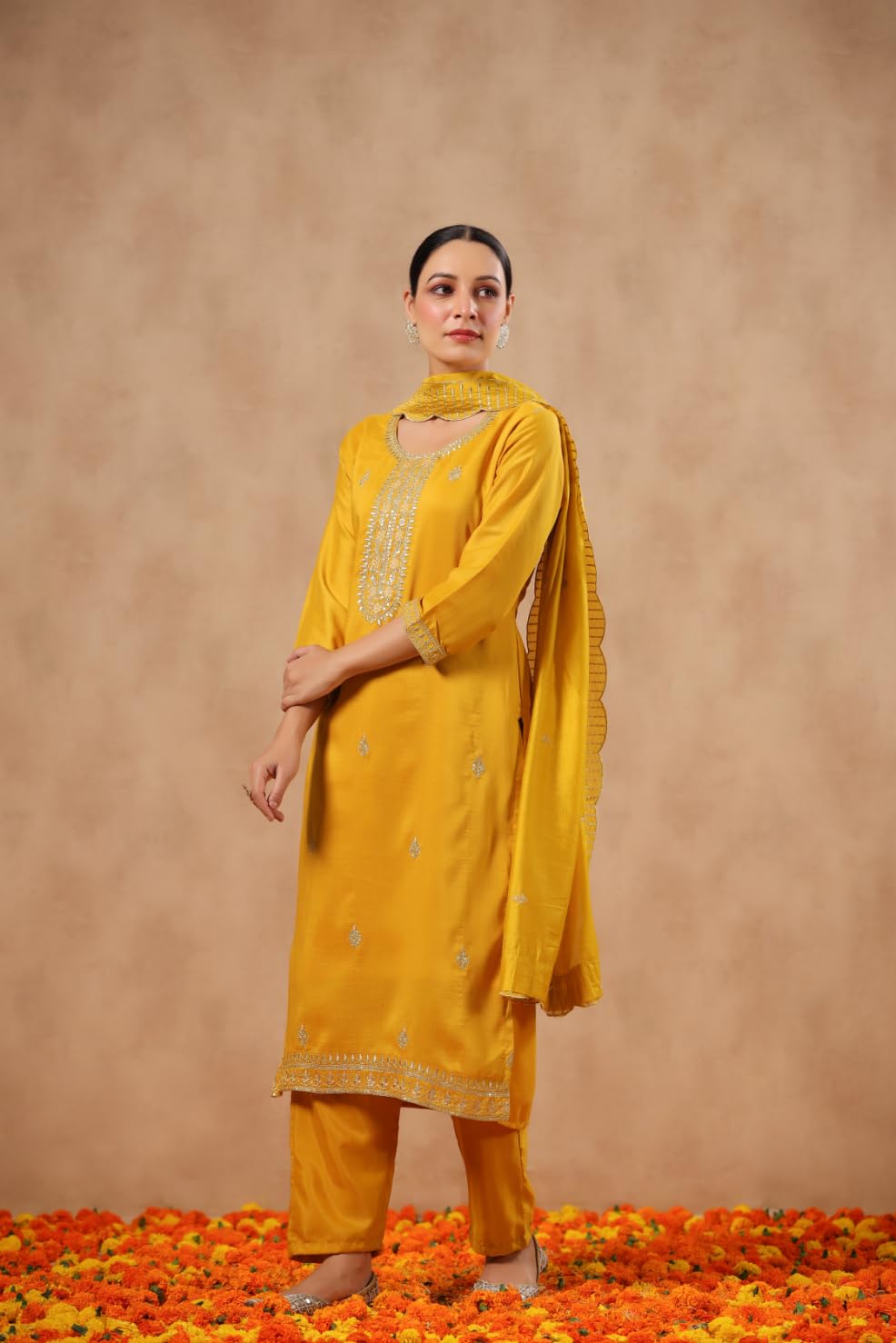 ishin Set da donna in poliestere seta etnica Zari senape dritto kurta con pantaloni e Dupatta