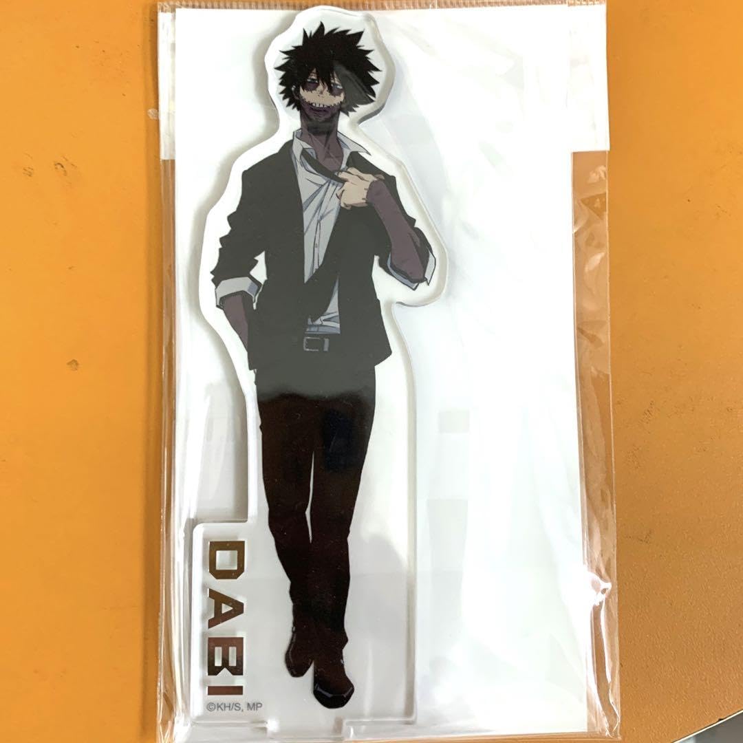 Amazon.co.jp: 荼毘 アクスタ アクリルスタンド ヒロ アカ : おもちゃ