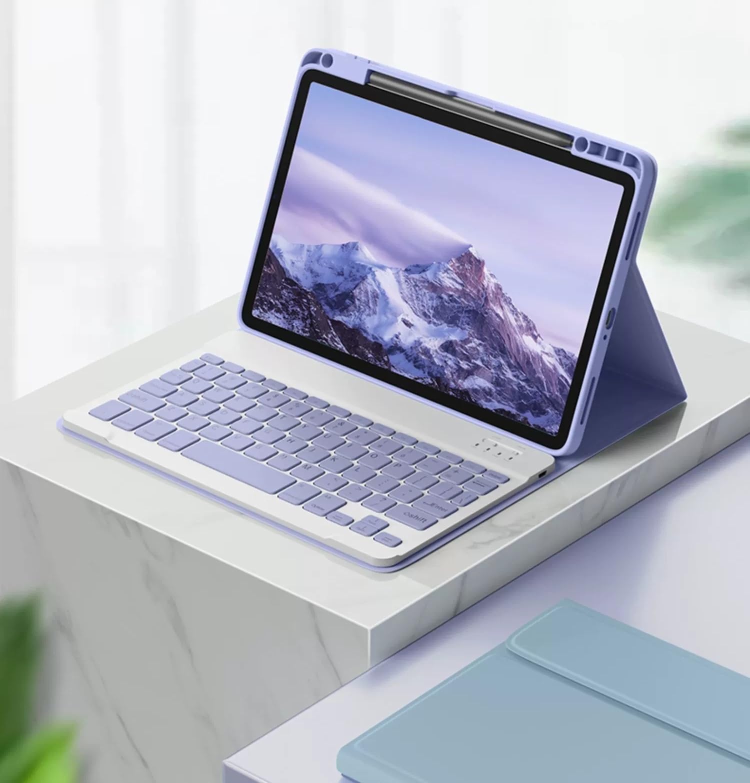 Amazon | 軽量 iPad Pro 13インチ(M4)ケース キーボード付 iPad Pro 13