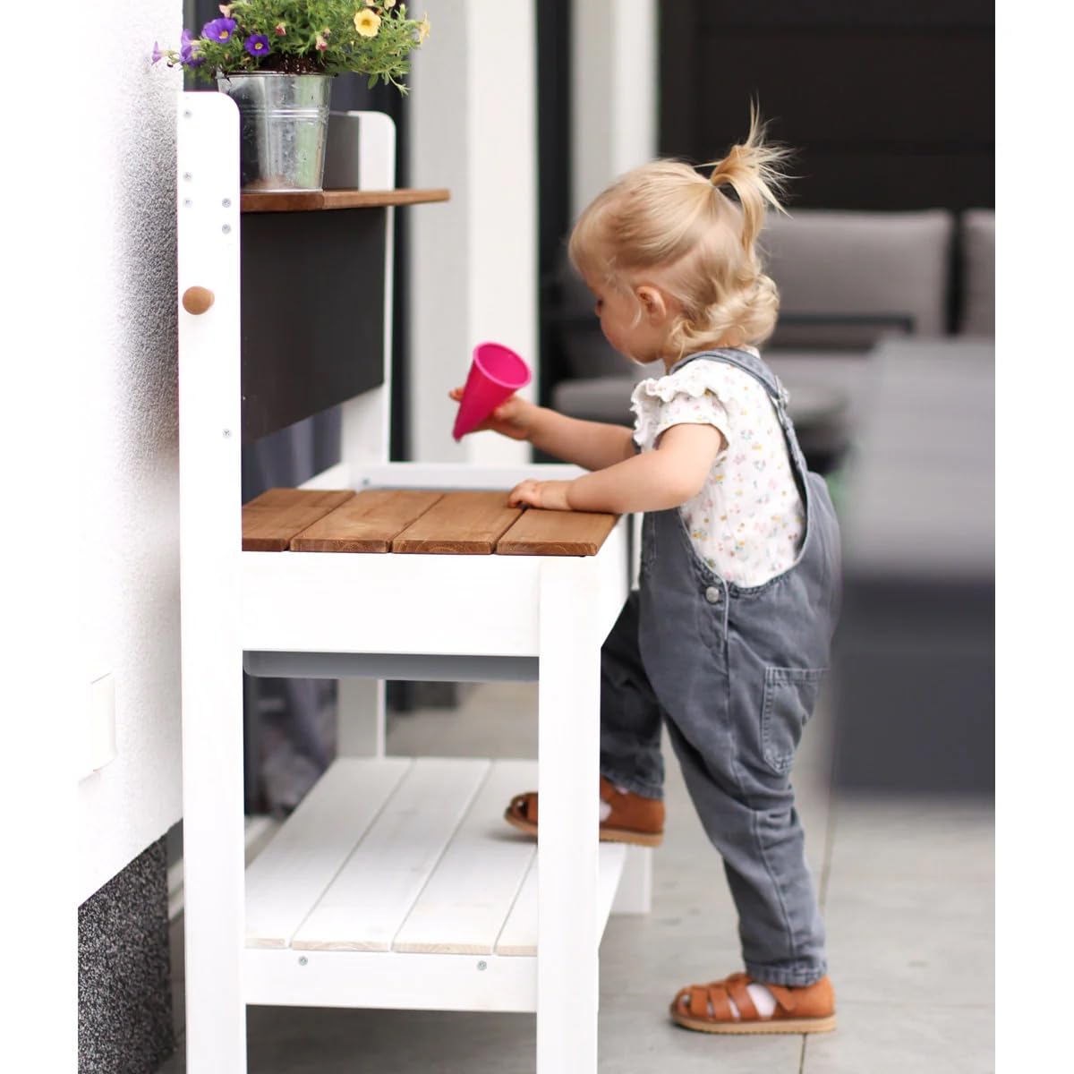 Meppi Matschküche Kleiner Gärtner aus Holz - Outdoorküche für Kinder mit Matschwannen - Pflanztisch & Basteltisch