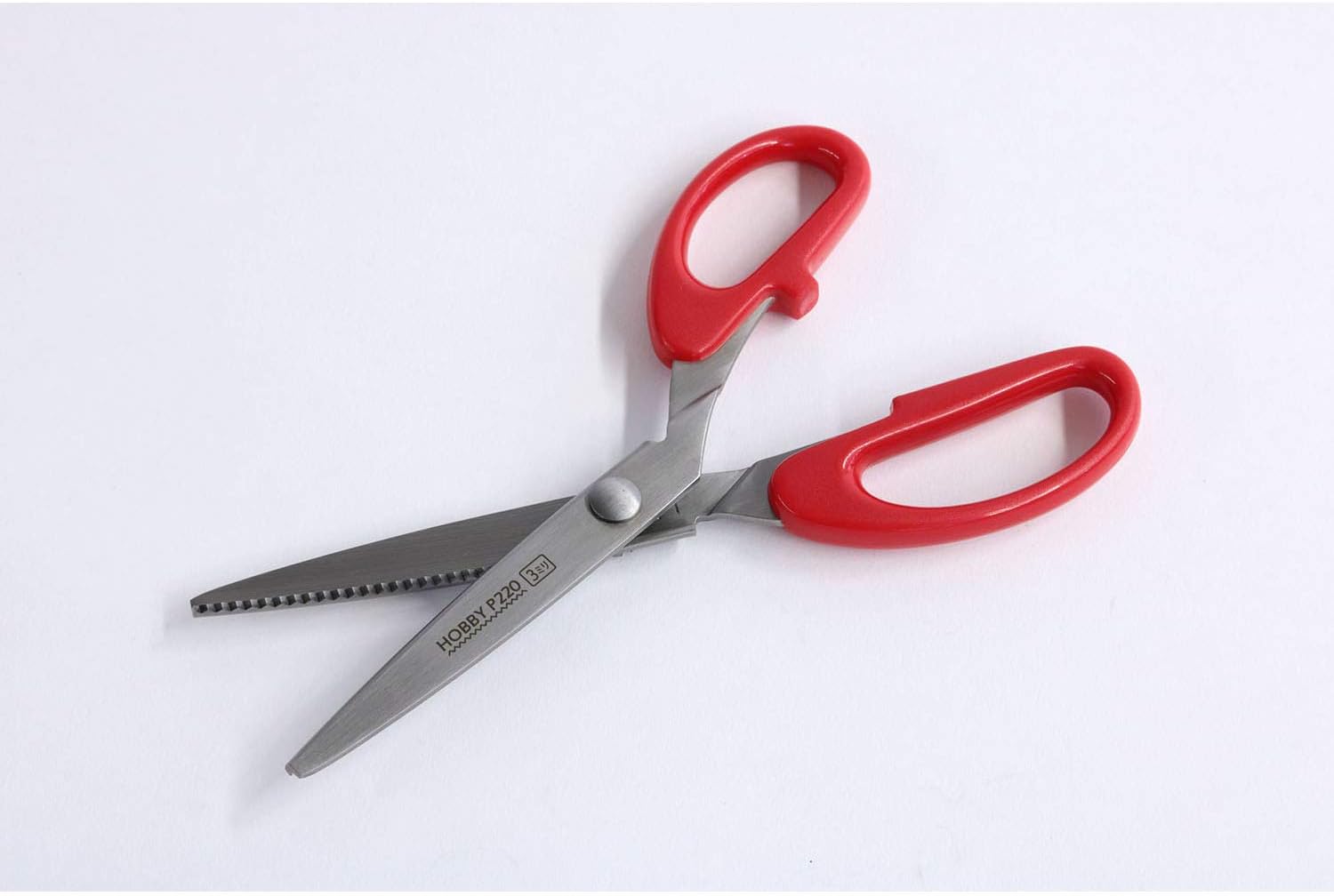 Clover Hobby Pinking Scissors P210 Giza Blade 0.1 inch (3 mm) Total Length 8.7 inches (22 cm) 36-629