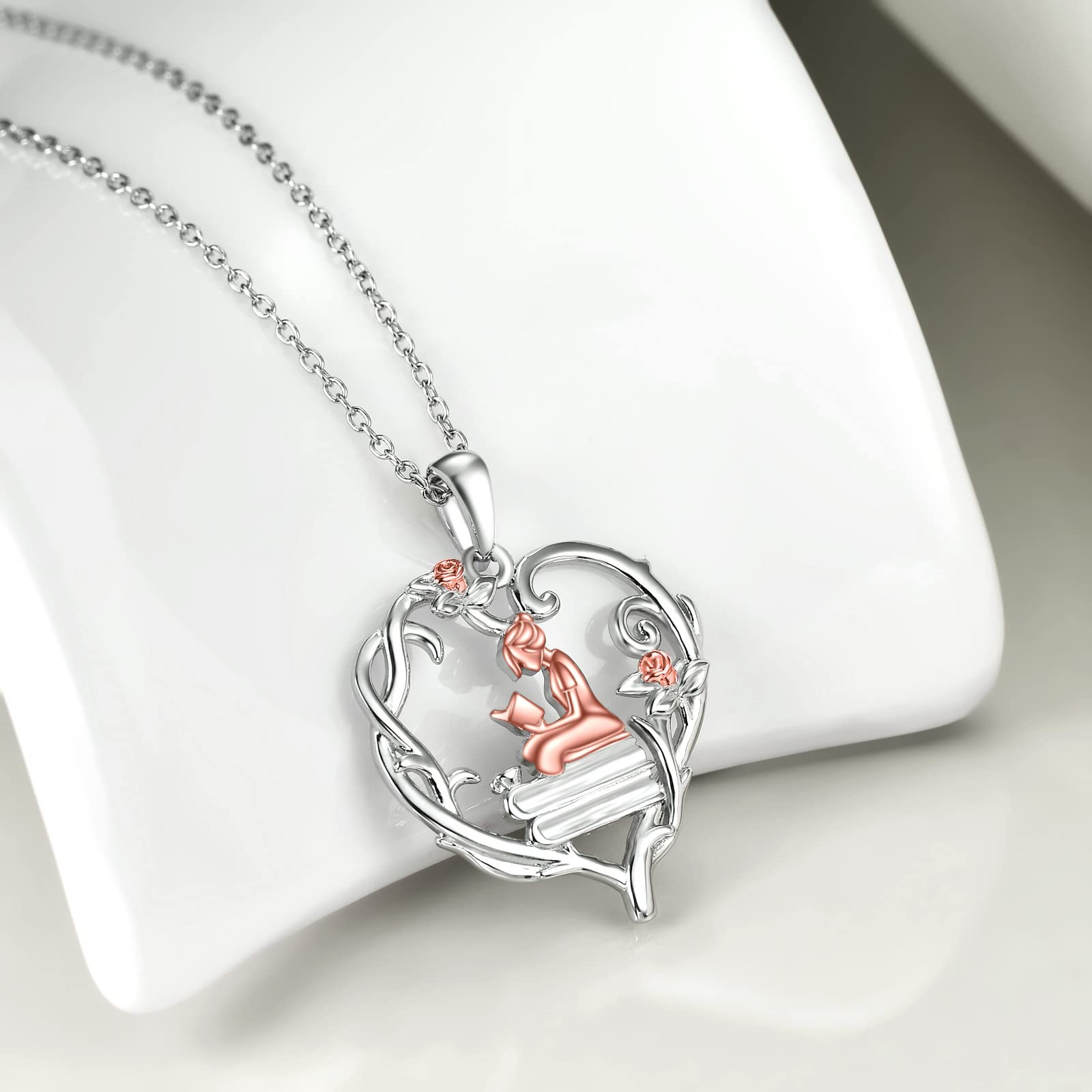 YFN Collana in argento Sterling 925 per amanti dei libri, con ciondolo a forma di ragazza che legge, regalo di laurea per ragazze, Argento sterling, Nessuna pietra preziosa