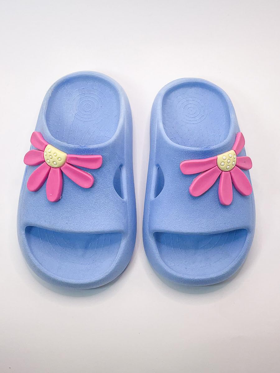 Chinelo Slide Infantil Feminino com Flor Margarida, Rosa, Confortável e Lavável em promoção! Veja a oferta e mais achadinhos de Sandálias & Chinelos Infantis 4 Hoje é o melhor dia para comprar Chinelo Slide Infantil Feminino com Flor Margarida, Rosa, Confortável e Lavável com aquele preço maroto! Promoção! Aproveite a oferta! 4