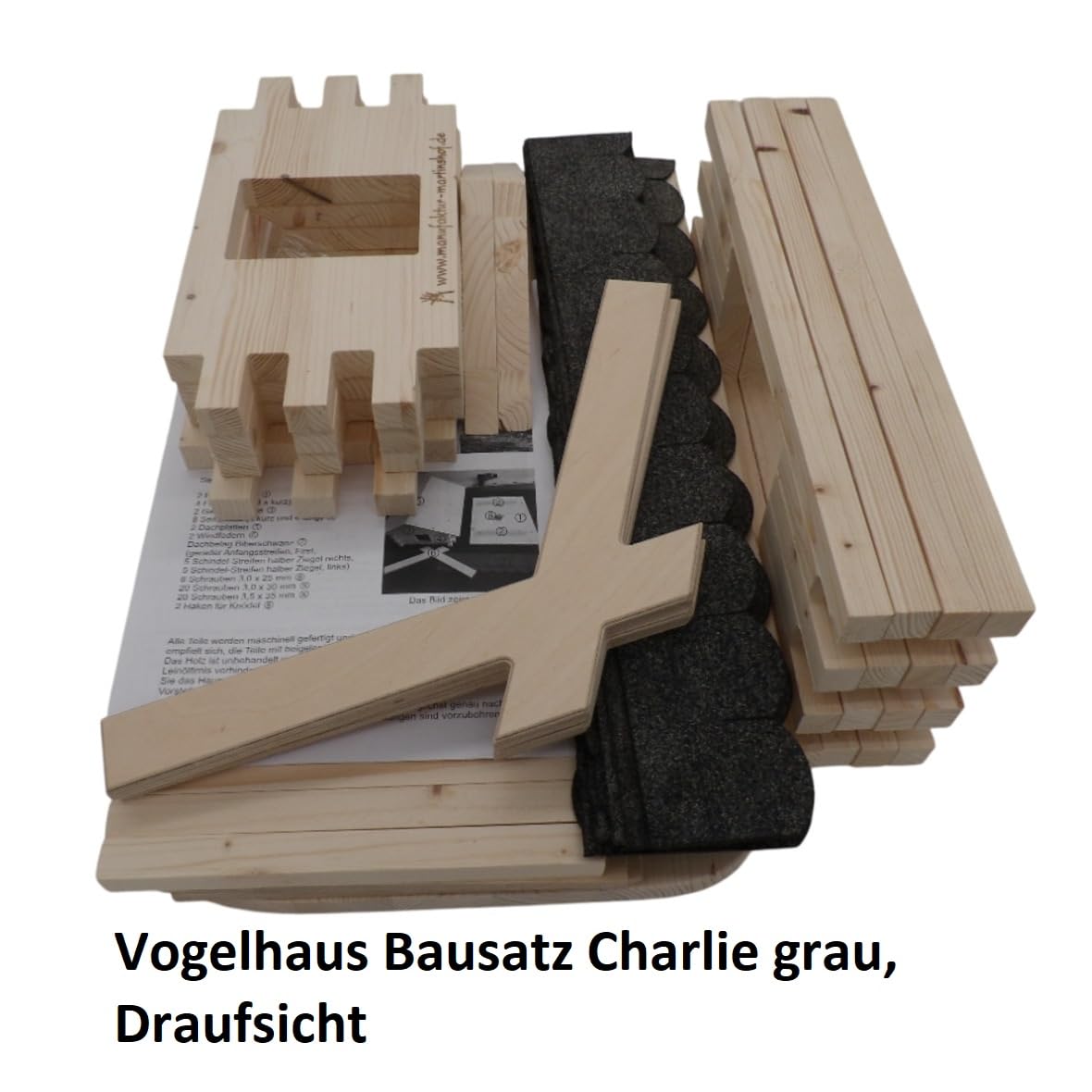 Vogelhaus Bausatz Charlie grau Manufaktur Martinshof L: 47 cm B: 38,5 cm H: 43 cm Material: unbehandeltes Fichtenholz Futterhaus Garten Outdoor Holz Geschenk Balkon