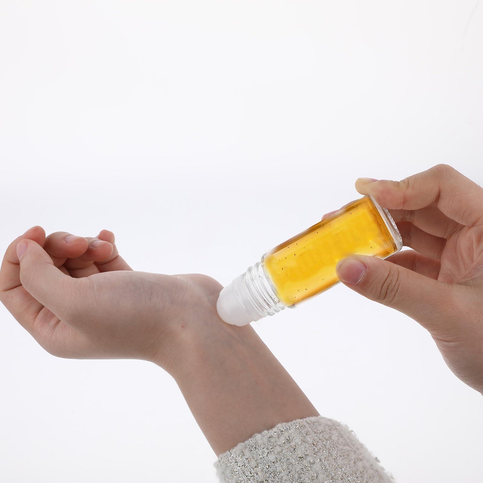 Grevosea 2 bottiglie a rullo, in vetro trasparente nero con sfera a rullo in plastica e coperchio nero, vuote, in vetro, per oli essenziali, 30 ml, ricaricabili, contenitori cosmetici per profumi, oli