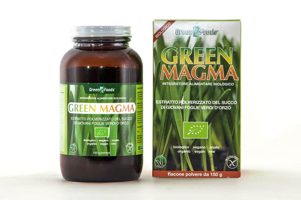 Confezione risparmio 2 x Green Magma® - 150 grammi Polvere - a Base di Succo di Giovani Foglie di Erba d’Orzo Estratte a Crudo Con Tecnologia Spray Dry, Certificato 100% Biologico e Crudo.