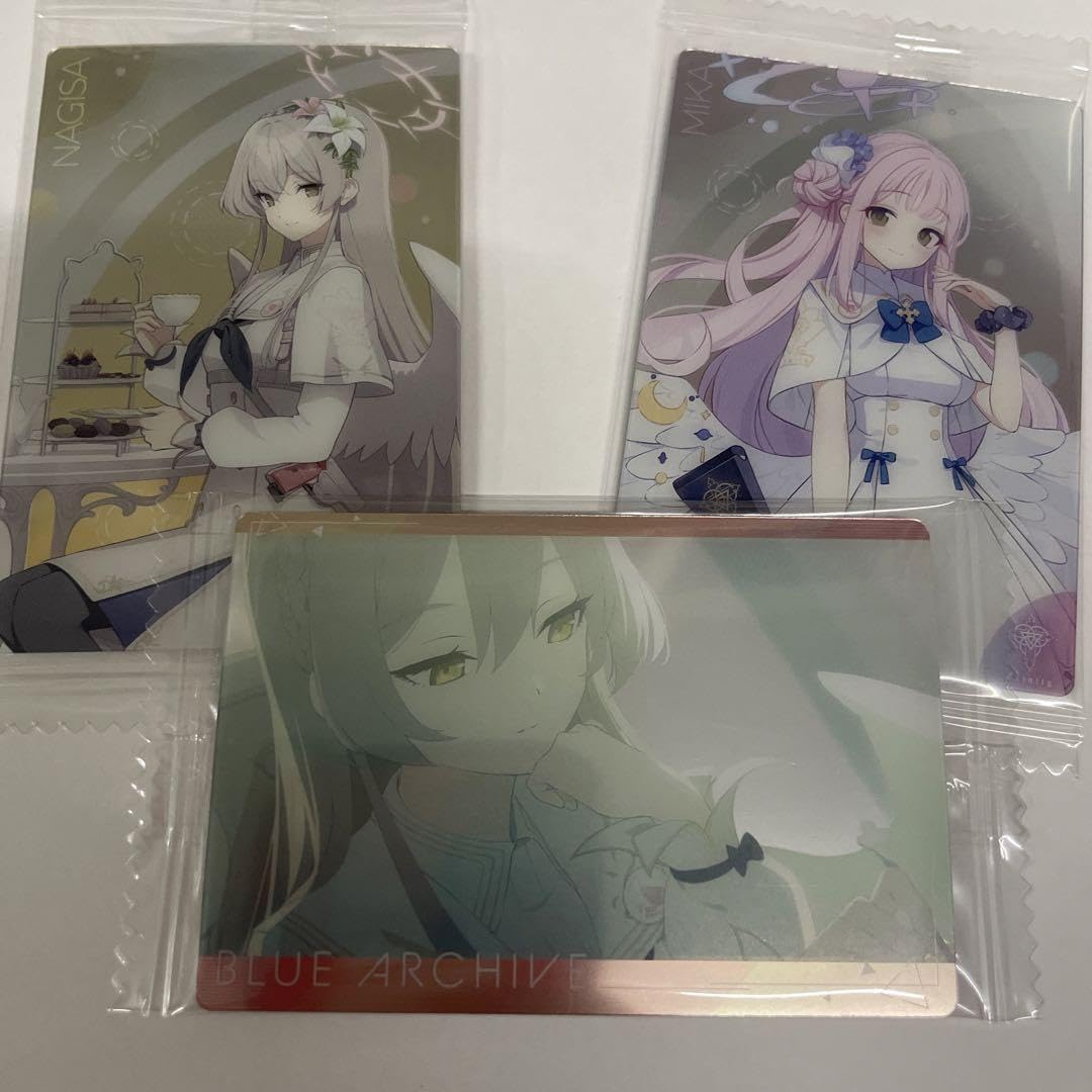 Amazon.co.jp: ブルアカウエハース2 ミカ ナギサ ティー