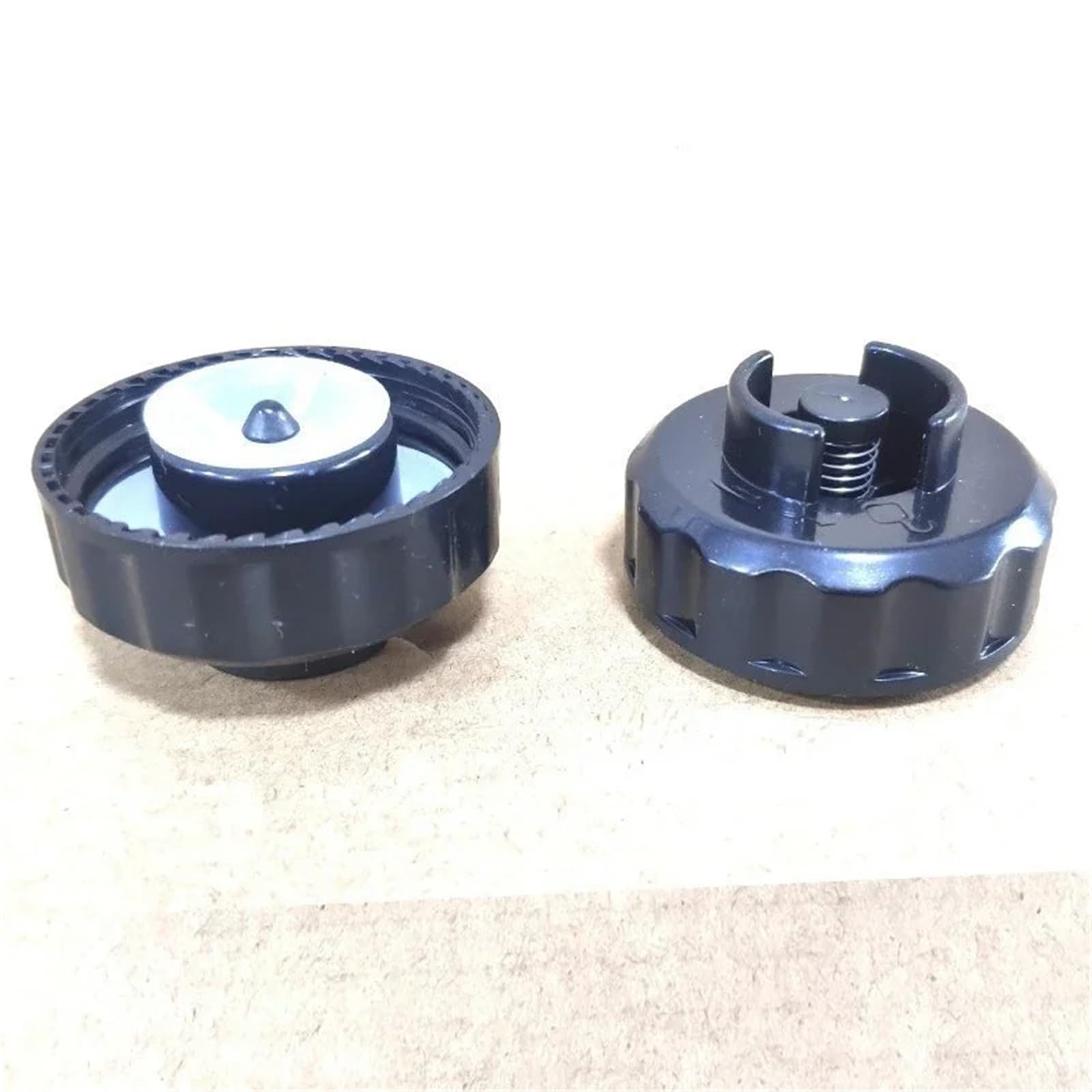 HLSONHENGM 1Pcs Garment Steamer Water Tank Bottle Cap for YGJ351 20R1 YG-ZD1 Valve Accessories