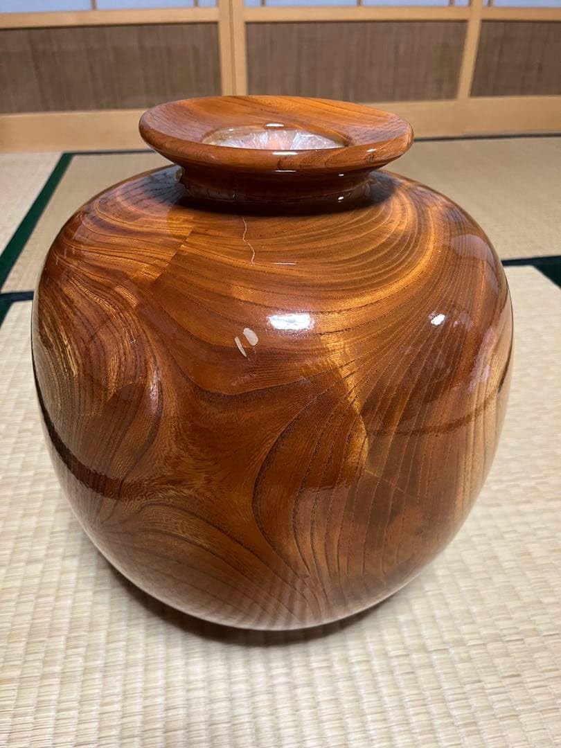 【美品】天然木 くり抜き 花瓶 本漆塗 銅製落とし付き 木製 花器 壺 置物 欅 Amazon.co.jp: けやきくり抜き製法 花瓶 花立て 花器 和雑貨 天然木