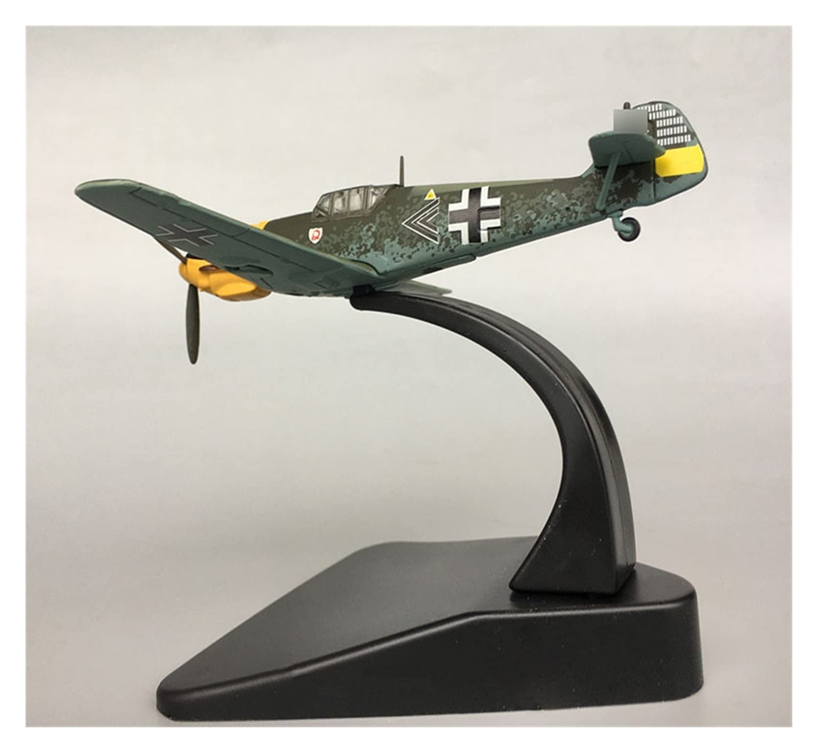 Amazon.co.jp: メッサーシュミット BF109 戦闘機モデルのおもちゃ 1:72