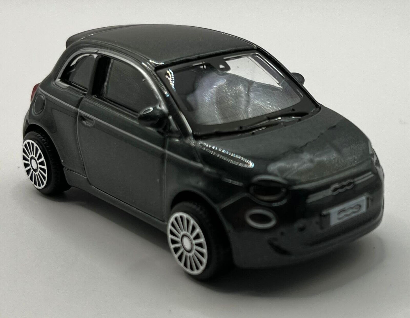 Amazon.co.jp: BURAGO フィアット ミニカー 1/43 Fiat 500e LA