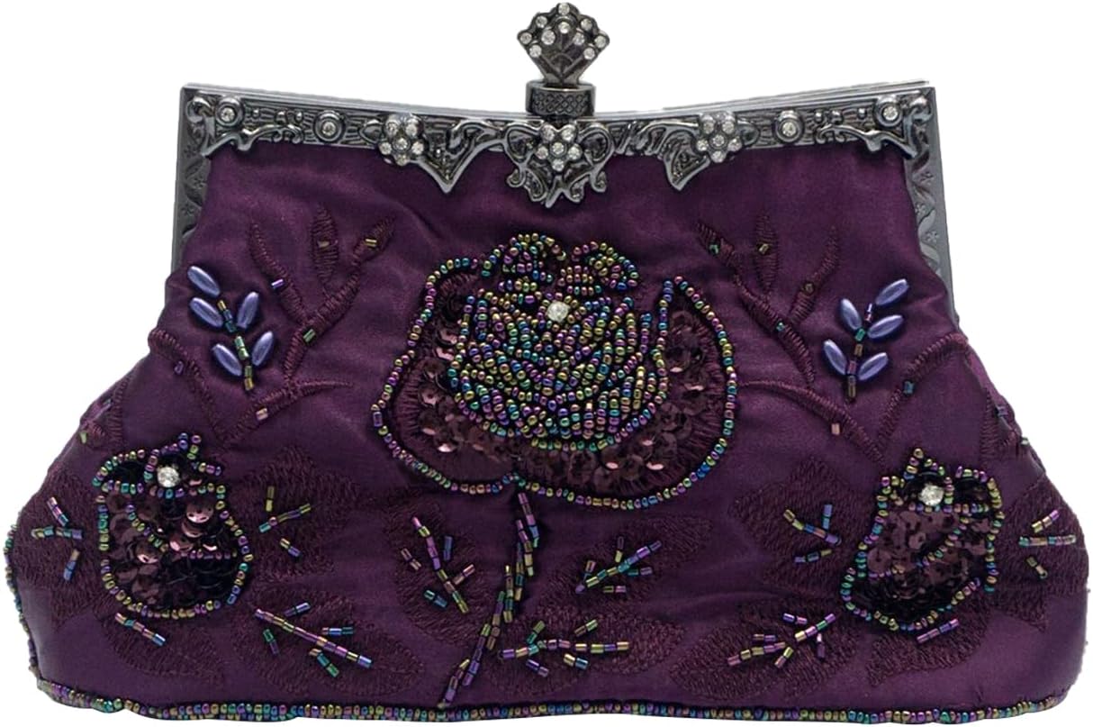 SOLD◇ ハンドメイド タッセル バッグチャーム キーホルダー アリス 蝶