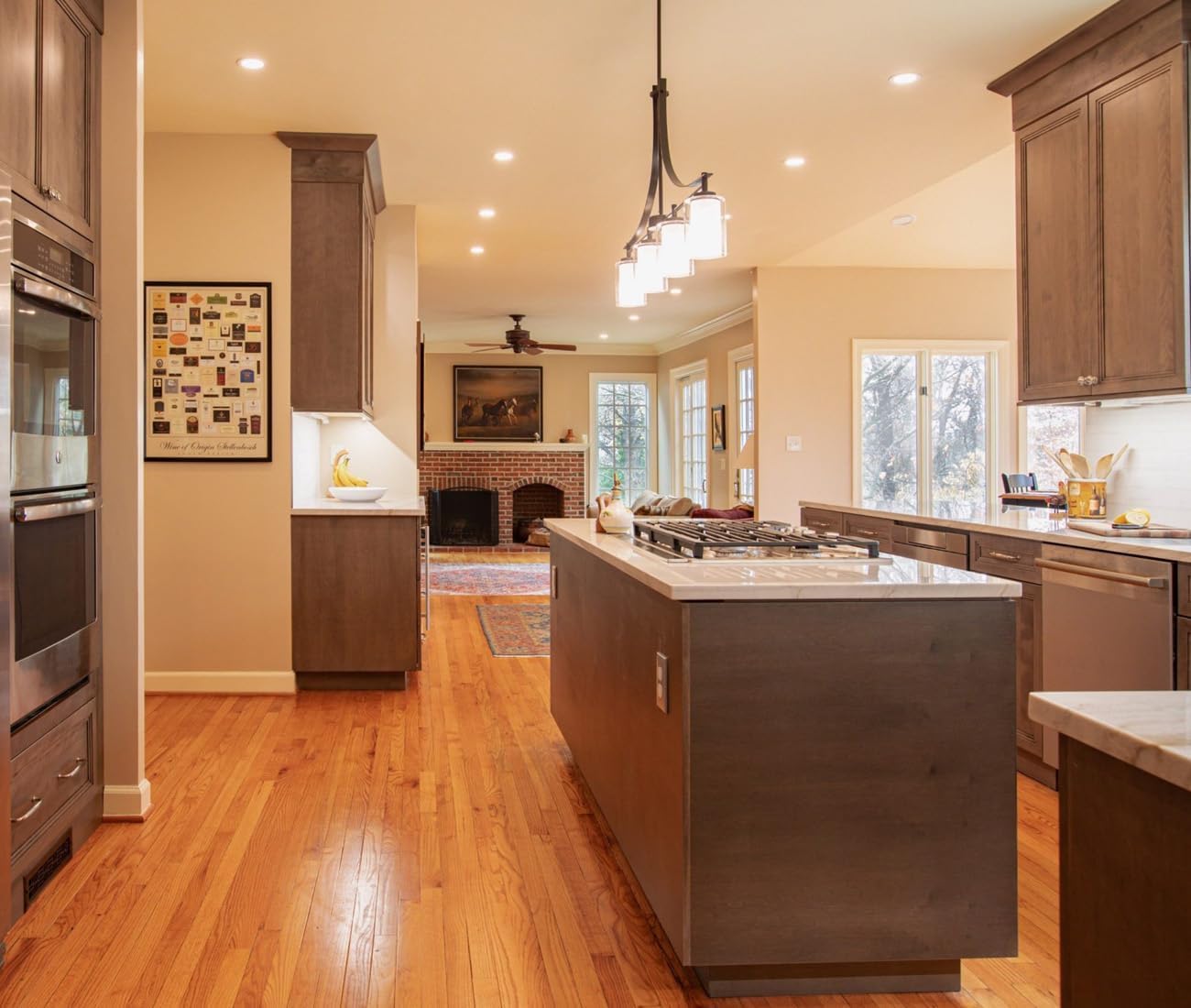 4pcs High Output 1800LM PAR38 Flood Light Bulbs, 100W Dimmable Warm White 2800K, E26 Base, Long Lasting Halogen Outdoor Flood Lights