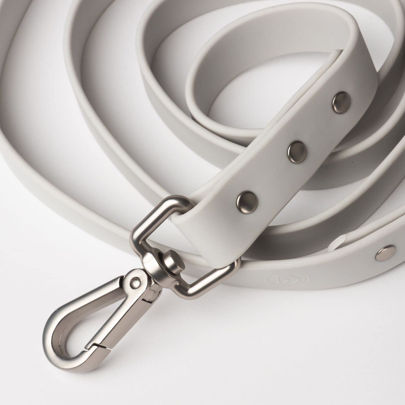 Diggs Dog Leash - 6ft - Waterproof, Soft Coated, Nylon, Durable, Metal Hardware, Odor Resistant, Easy to Clean, Dog Leash for Large Dogs, Dog Leash for Small Dogs, or Dog Leash for Medium Dogs (Ash)