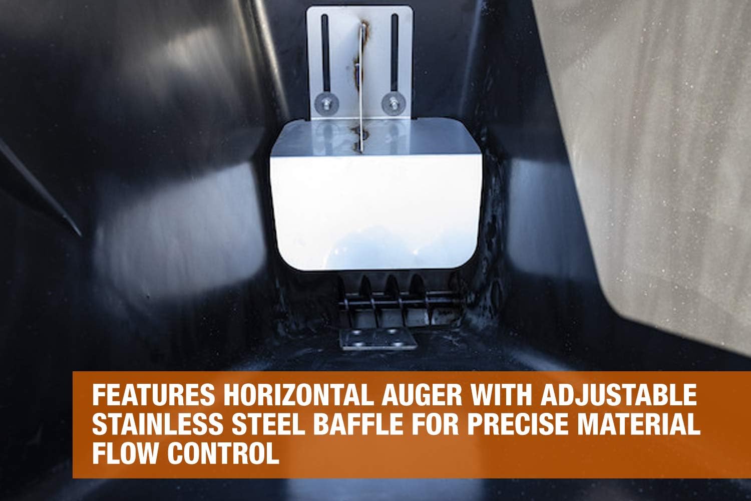 Buyers Products TGS07 SaltDogg 11 Cubic Foot Commercial Tailgate Salt Spreader : Patio, Lawn & Garden