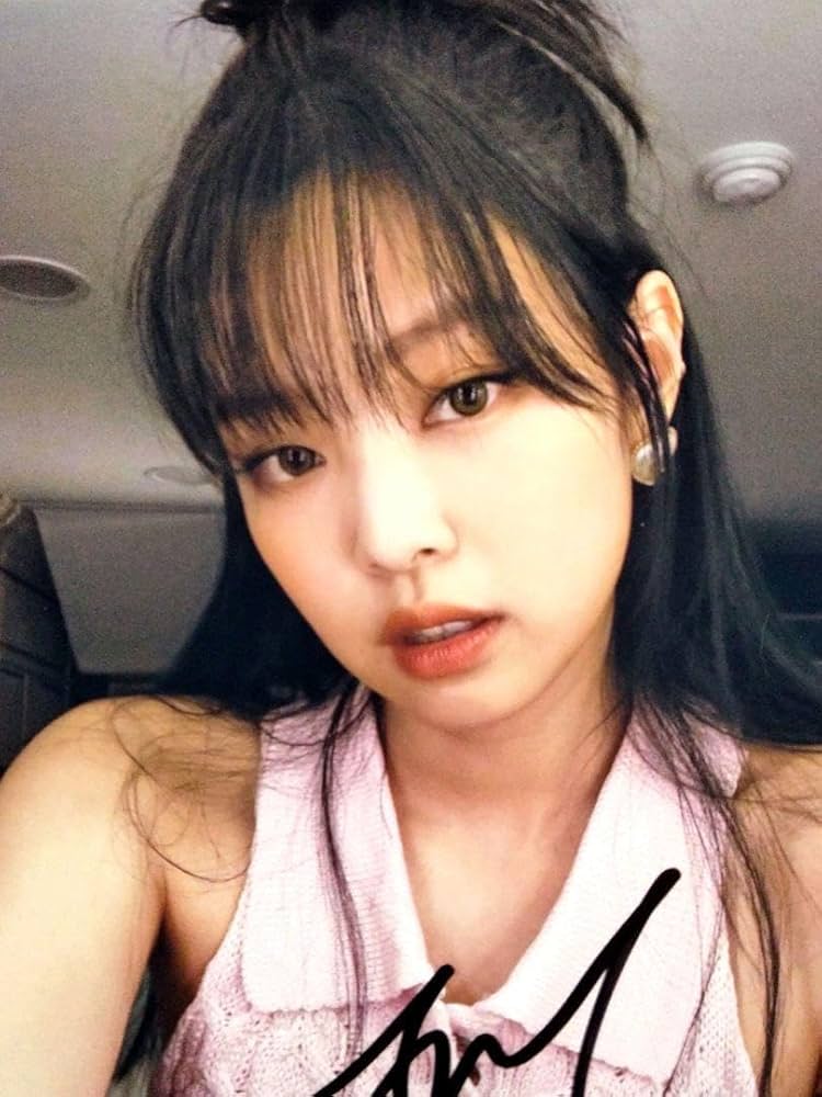 ジェニー直筆サイン入り2Lサイズ写真…Jennie…2 ジェニー直筆サイン入り2Lサイズ写真…Jennie…2