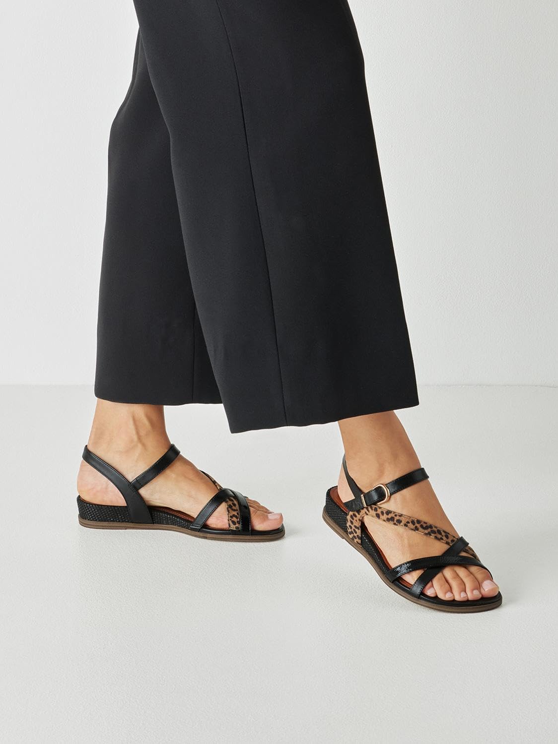 Tamaris Tamaris Damen 1-28146-46 Sandali bassiDonna