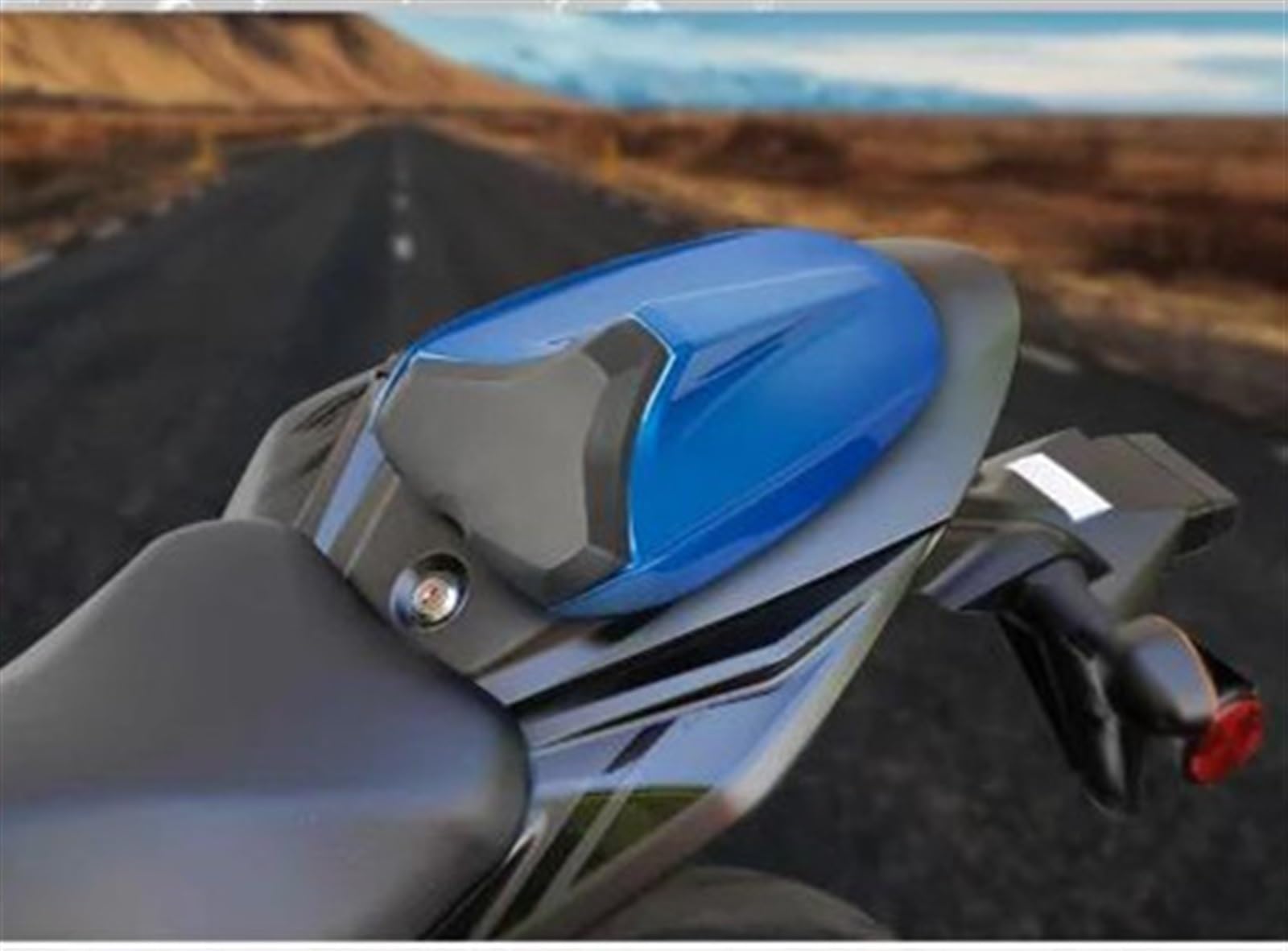 Een verscheidenheid aan stijlen GSXS 750 Passenger Pillion Achterbank Cover Solo Kuip Cowl Voor Suzuki GSX-S750 2017-2023 Motorfiets Accessoires (Color : Titanium