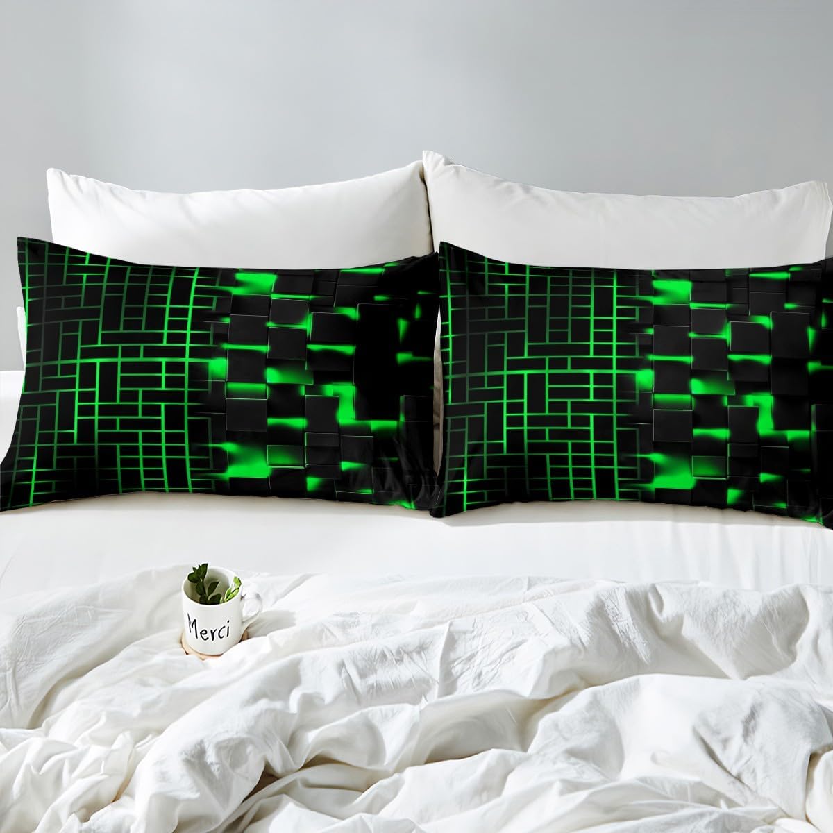 Castle Fairy Green and Black Fitted Sheet Set King Size 4 Pcs,Light Geometric Checker Bed Sheet Set for Bedroom Decor,Decor Modern Style Bedding Set with 1 Flat Sheet 2 Pillowcases