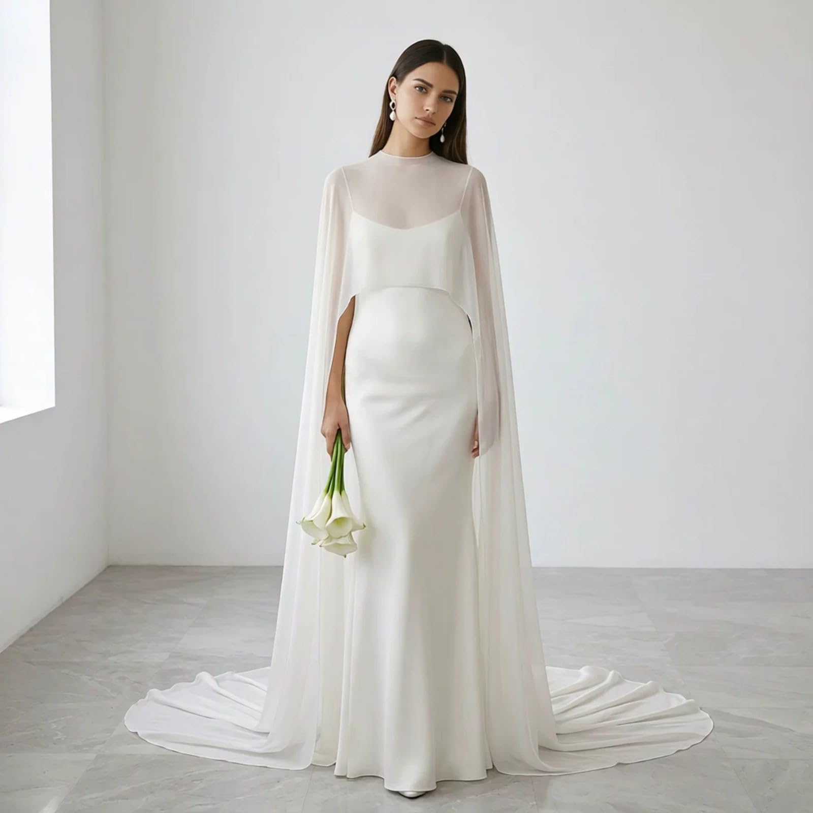 Châle élégant sur le thème fantastique avec ourlet fluide disponible en 3 longueurs pour une occasion spéciale et un événement de mariage irrégulier