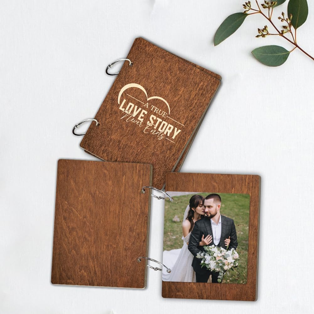 La Boda Soporte para tarjetas de boda con hebillas de metal, soporte de madera para tarjetas de felicitación, almacenamiento y organización de tarjetas de historia de amor, cumpleaños, día festivo