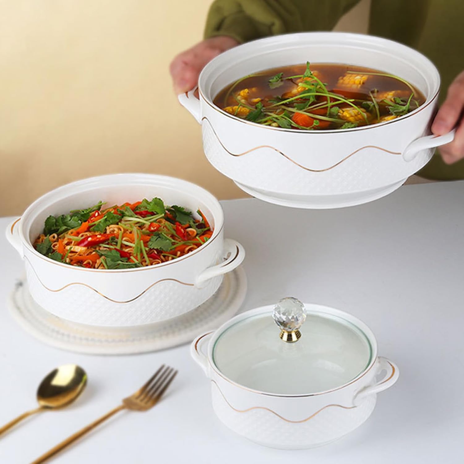 Ceramic Soup Tureen with Glass Lid, White Porcelain Serving Soup Tureen for Restaurant Home Kitchen Decoration, Heat-resistant Ceramic Bowls Lid Cooking Soup for Home Office Dorm,2100ml