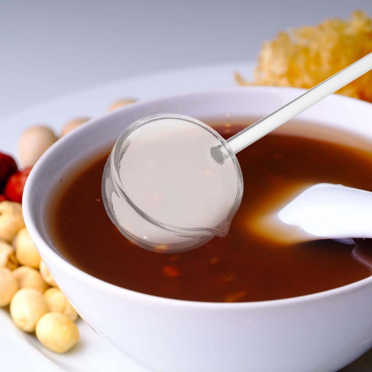 Ciieeo Punschkelle aus Glas mit Ausgießer - Hitzebeständiger Soßenlöffel mit Langem Griff | Transparente Schöpfkelle für Bowle Desserts und Dressings 25cm
