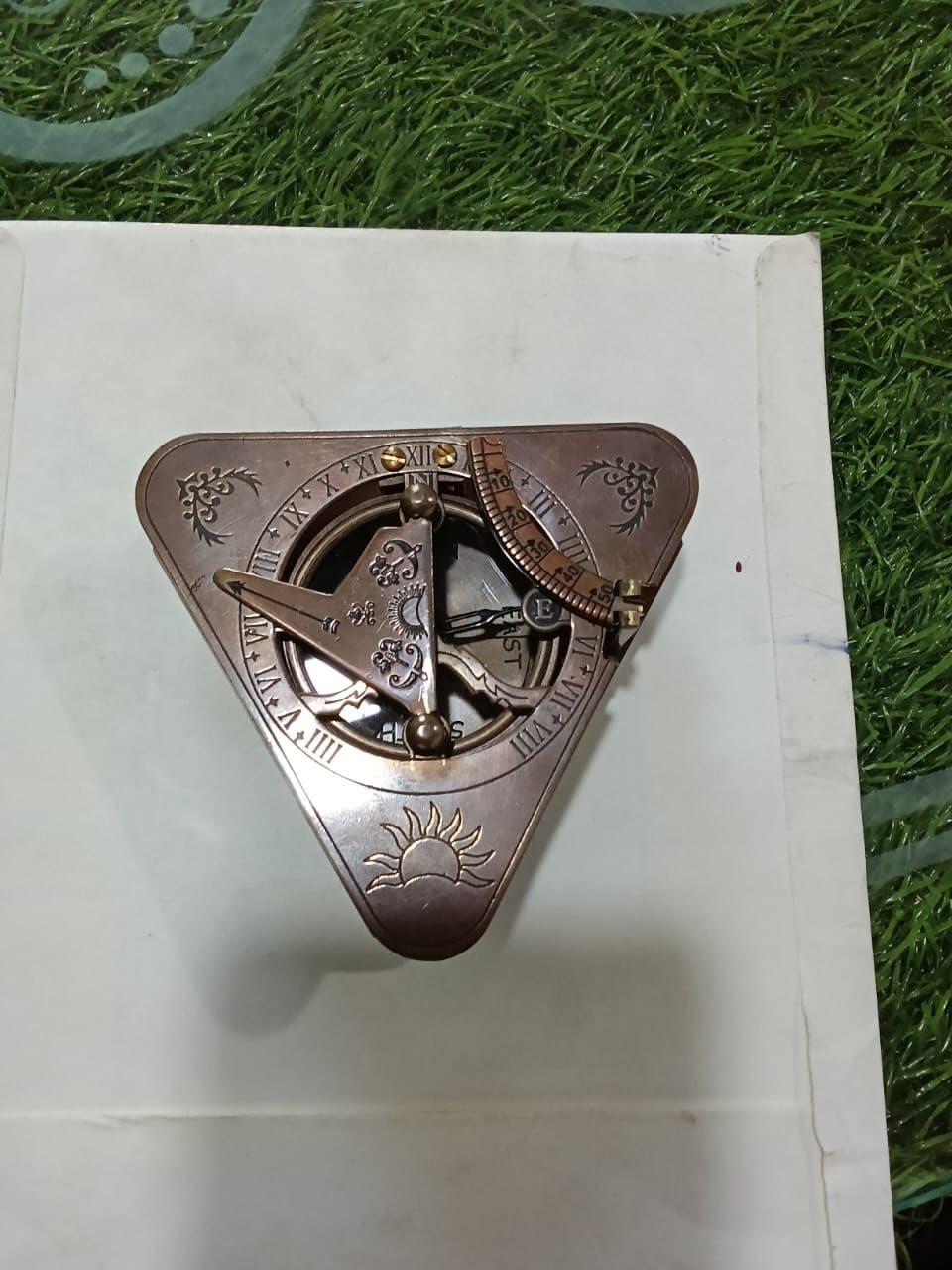 Maritime Brass Triangular Sundial Compass, Antique Style Reproduction-picture-30