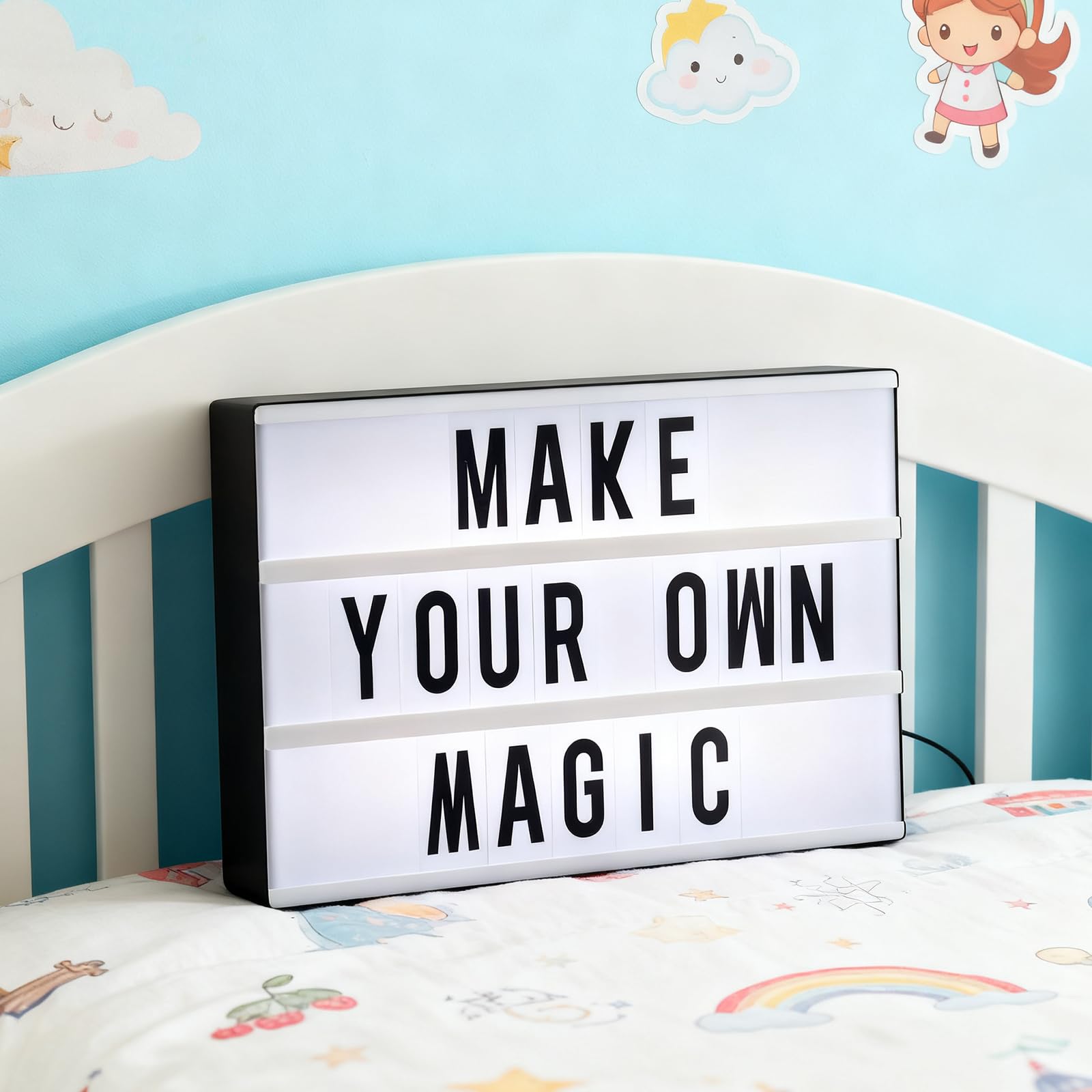 Boîte lumineuse LED avec 16 couleurs changeantes, 4 modes flash, 104 lettres + 88 emojis numérotés, 192 cartes transparentes, boîte lumineuse A5 pour filles et adolescents, mariage, fête