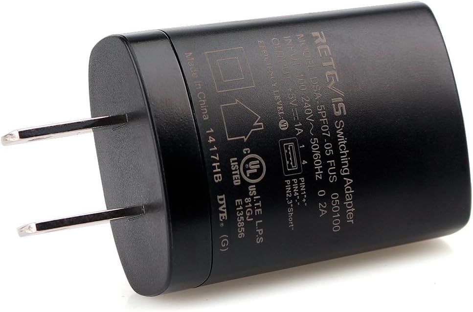 Connecting USB cable to Retevis charger adapter