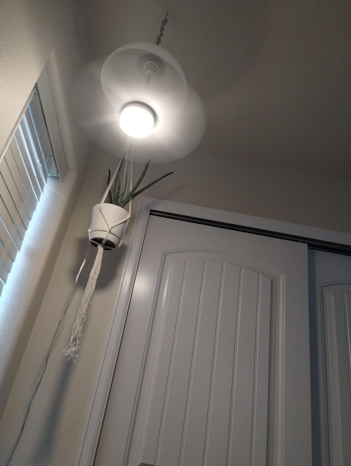 Instalación del ventilador foco