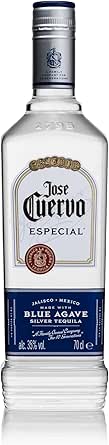 Jose Cuervo – Tequila Silver Especial 700ml, 38º – El verdadero Tequila Silver, es el epítome de suavidad – Elaborado especialmente para cócteles