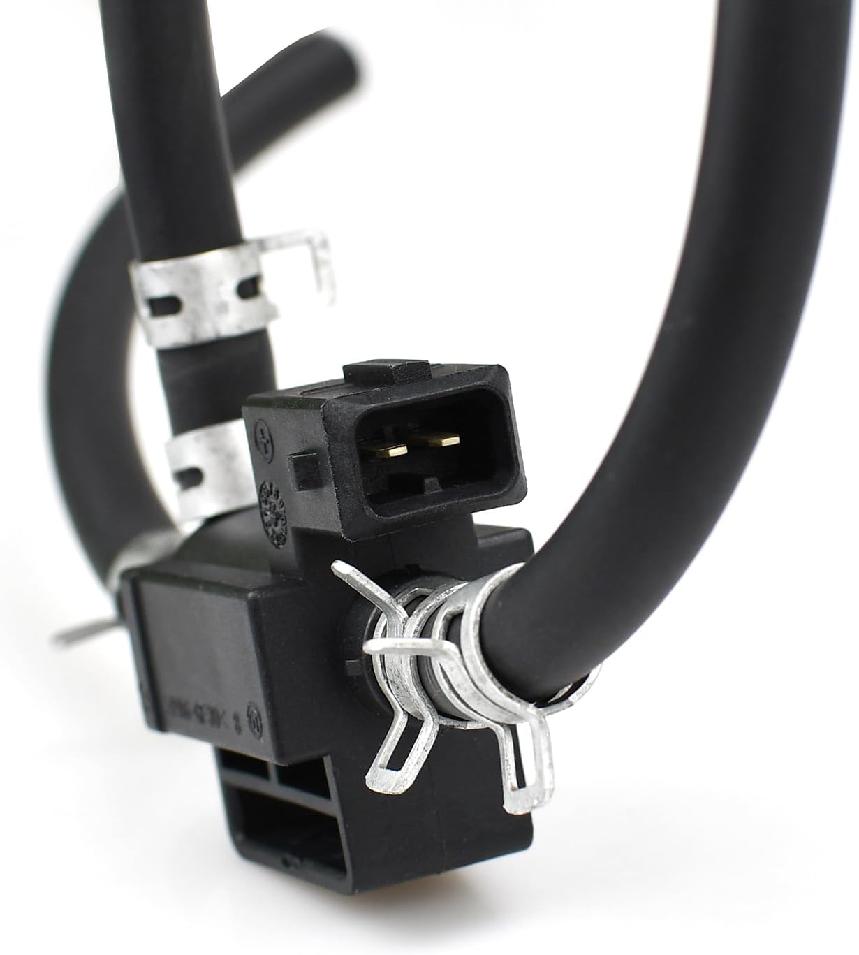 LR074184 Turbocharger Boost Solenoid Control Valve Fit for Land Rober Replace OE Number LR048511 JDE28457 BG9E9961AC BG9E9961AB LR032318 BG9E9961AA