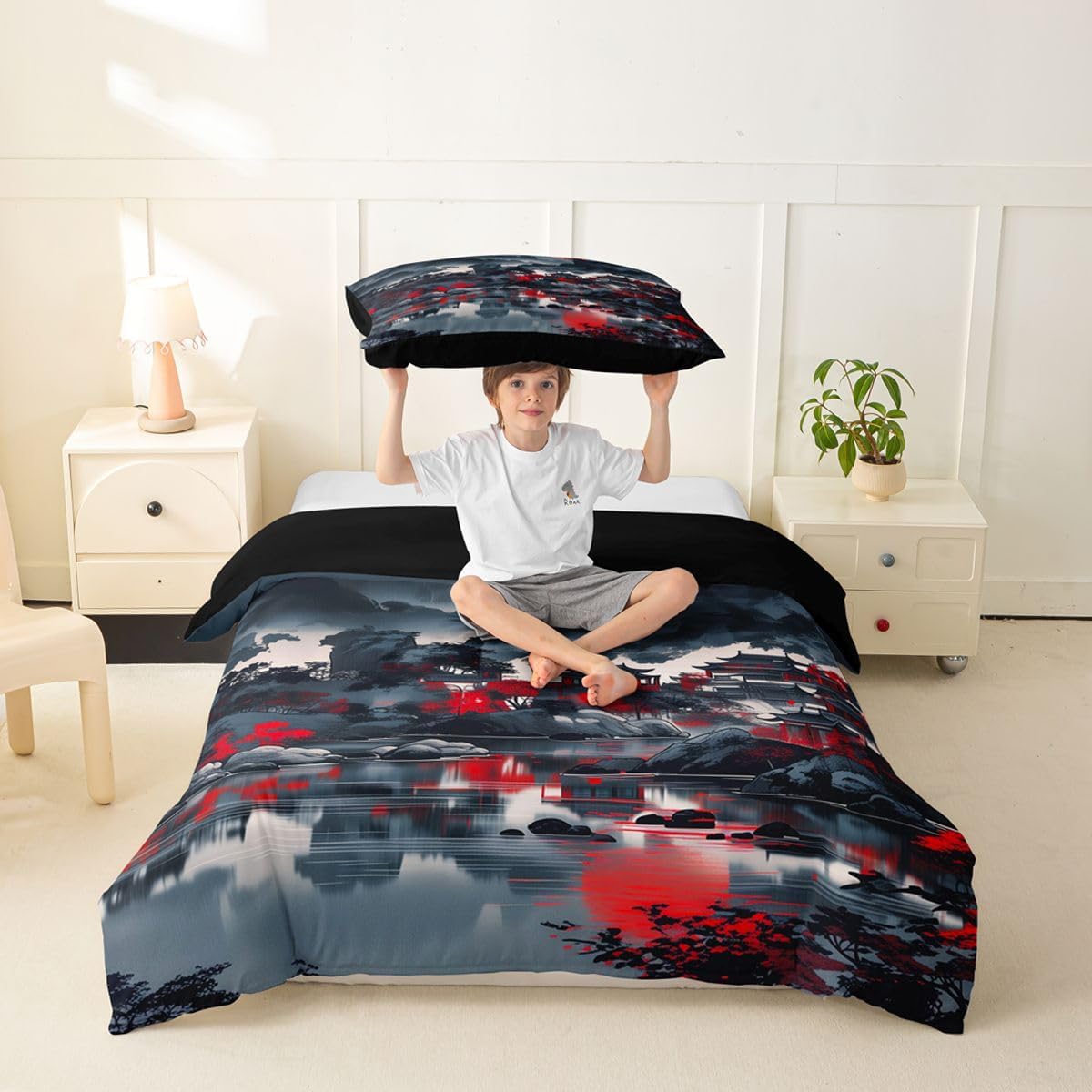 Feelyou Japanese Ukiyoe Duvet Cover Toddler Size Japanese Red Moon Bedding Set for Boys Girls Oriental Ink Wash Style Comforter Cover Bedroom Decor 2Pcs