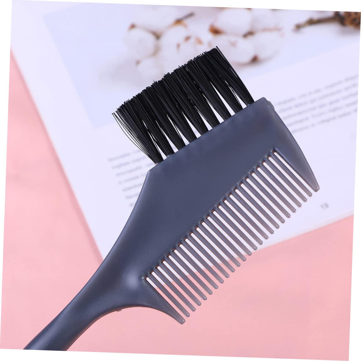WOONEKY Hair Dyeing Brush Coloring Comb Tool Practical Hair Tint Applicator for Even Distribution Long Handle Design Easy Clean Random for Salon Use