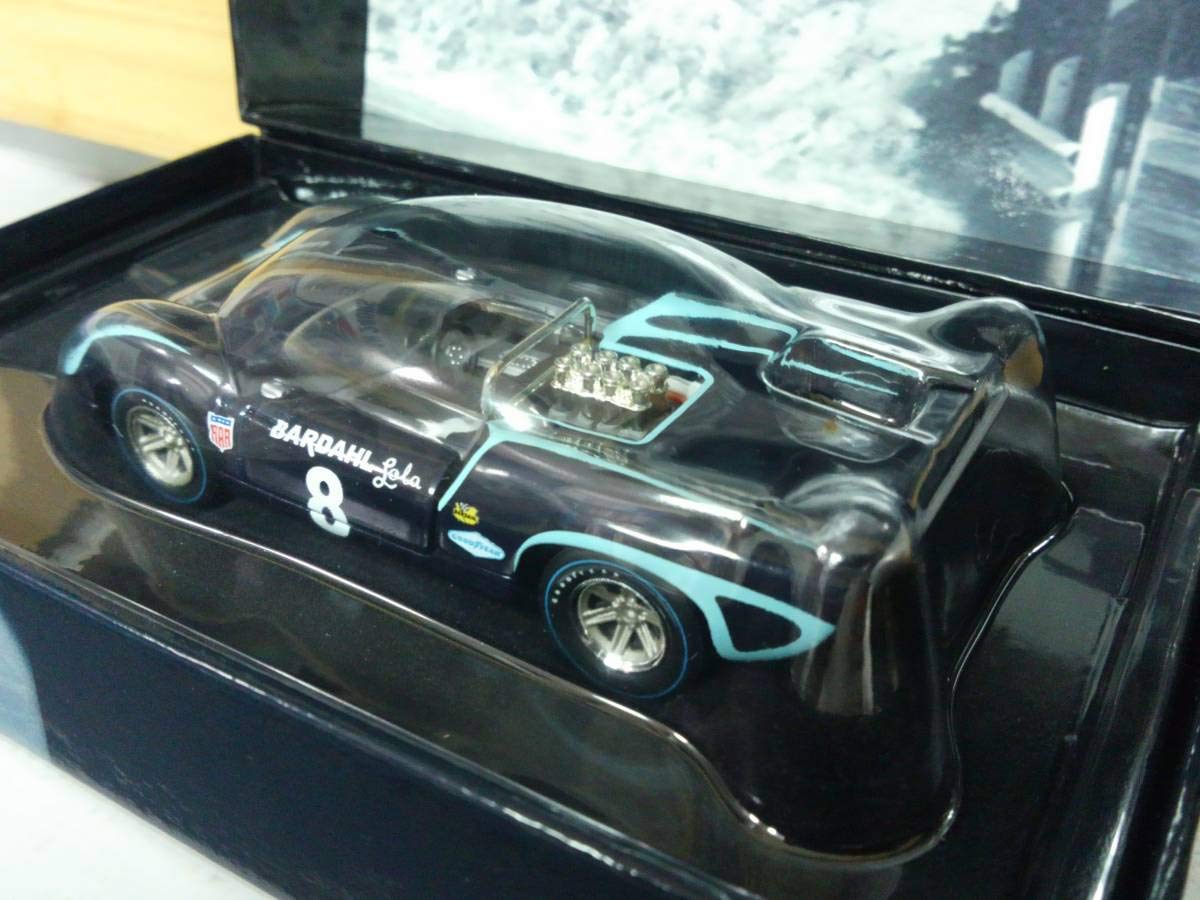 Amazon | GMP 1/43 ローラT70 Mk.1 1966 ＃8 ジェリー・グラント